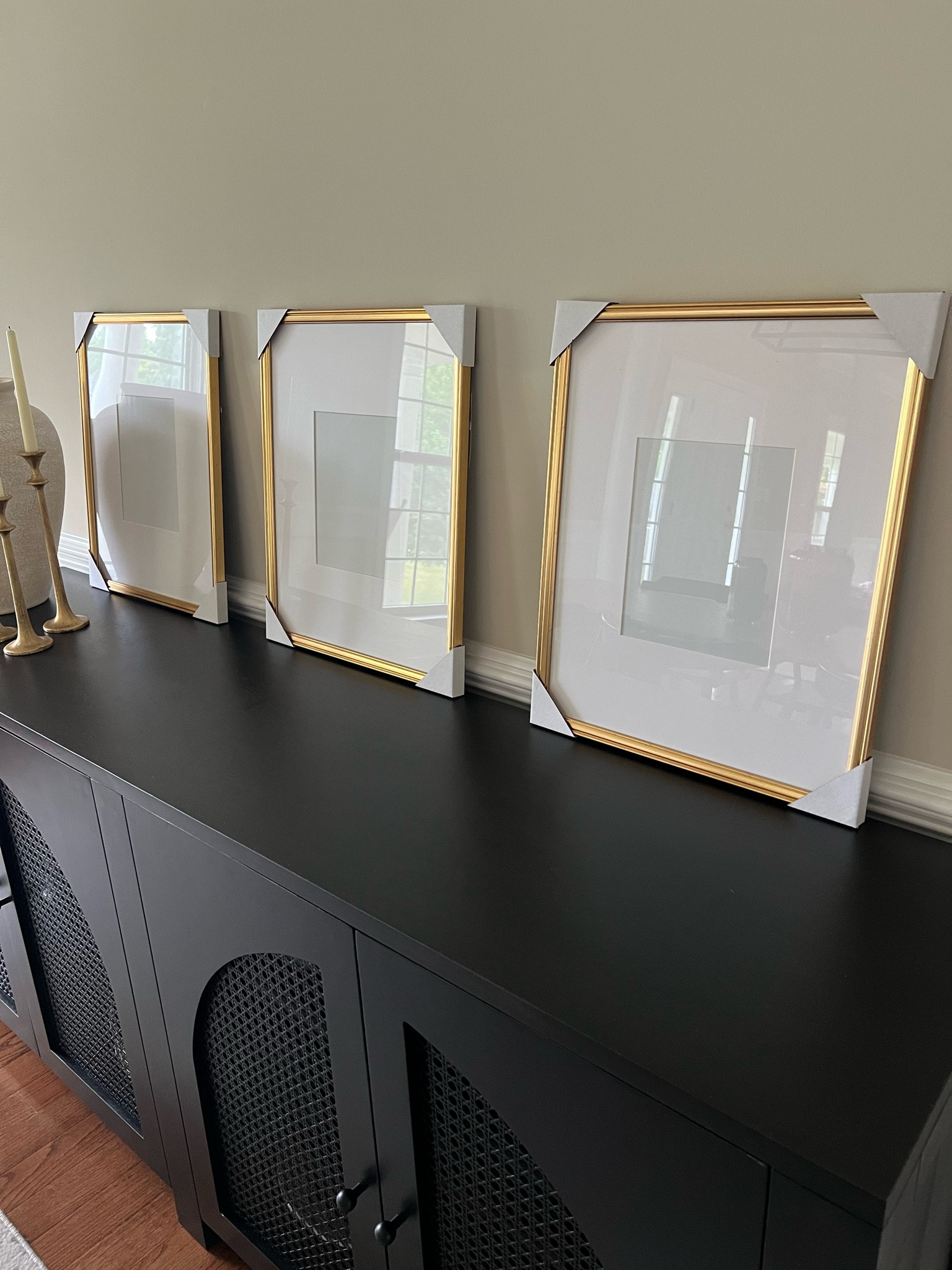 Just unboxed this beautiful frame set. They look designer but they are from Amazon 


#LTKHome #LTKFindsUnder100