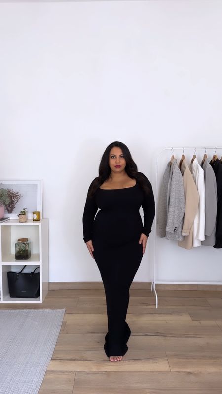 Viral maxi dress with built-in shapewear perfect for curves! 🖤(skims dupe)
Discount code TIFF2217 for 15% off on Popilush.
Wearing size XL
#popilush #skimsdupe #maxidress #curvydress #midsize

#LTKplussize #LTKmidsize #LTKVideo
