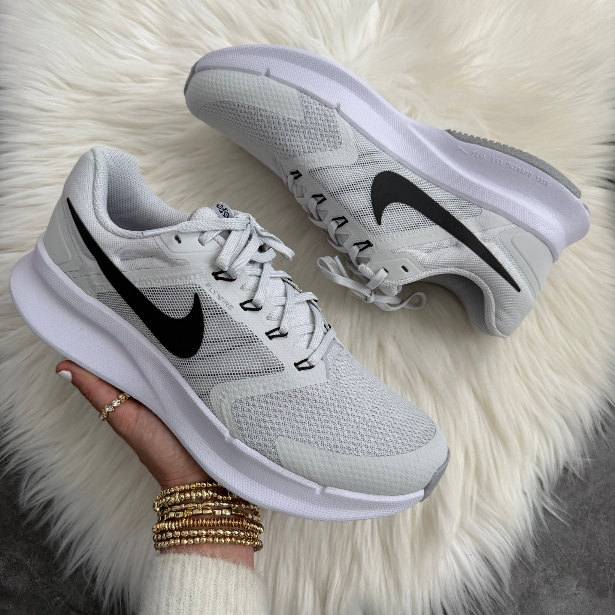 Men’s Nike run swift 3 running sneakers runs true to size 