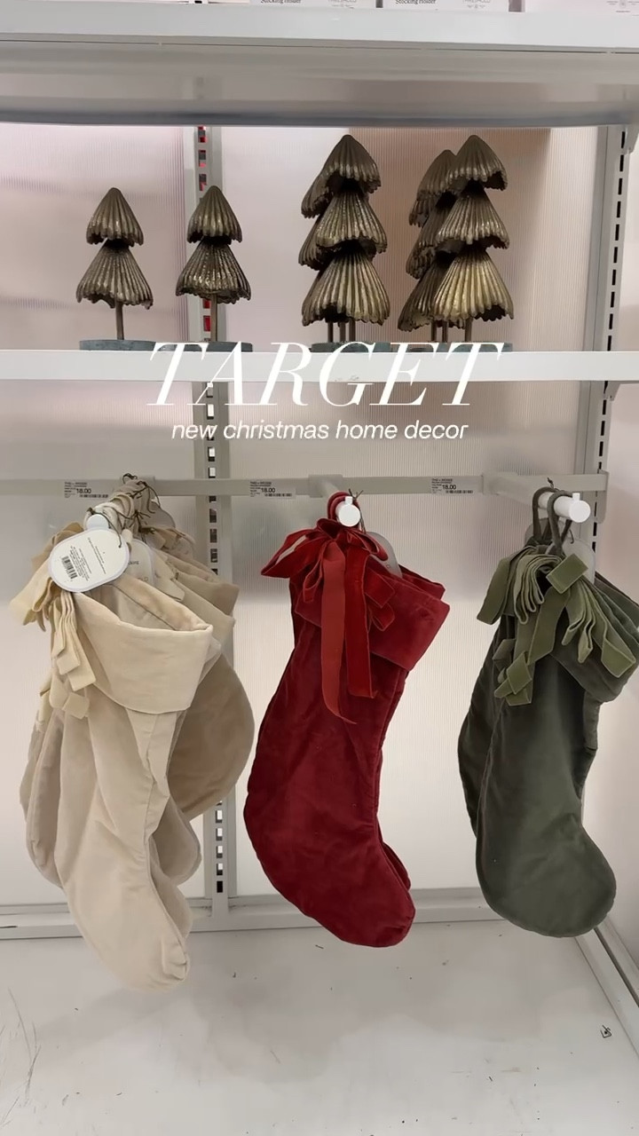 New Christmas decor from Target!! Ornaments & stockings on sale 30% off ✨♥️

Target sale, Target home, Target finds, Christmas decor, Target Christmas decor, Christmas stocking, Christmas tree ornaments, velvet ornaments 
@target 

#LTKHoliday #LTKSaleAlert #LTKHome