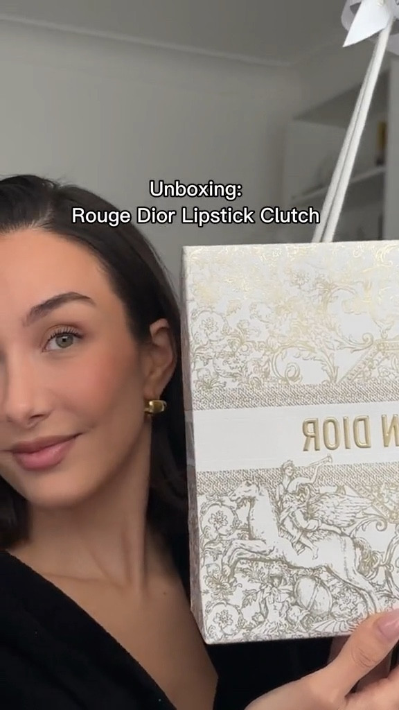 Unboxing the Rouge Dior Miniaudière Clutch 💄 the most perfect little clutch containing 1 Rouge Dior lipstick and 3 refills ✨
Lipstick shades:
- 999 Velvet Finish
- 100 Nude Look matte finish 
- 772 Classic matte finish 
- 720 Ivone velvet finish 

#LTKeurope #LTKstyletip #LTKbeauty