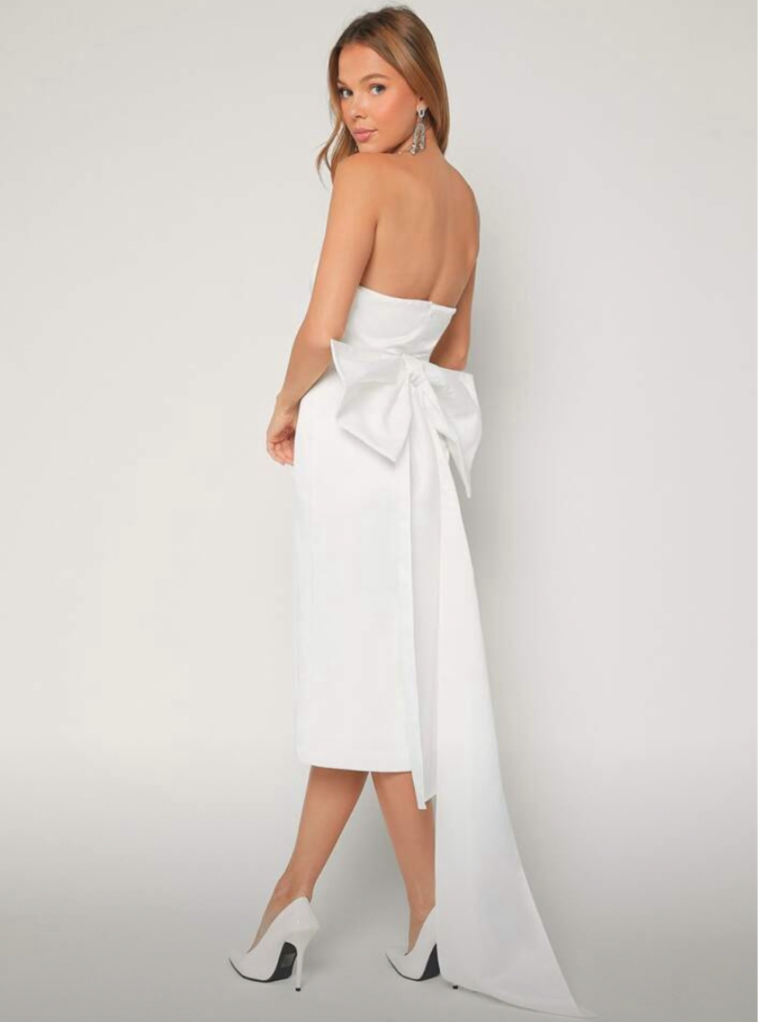 Here is a cute white outfit idea for your pre-wedding events such a rehearsal dinner, brunch or bachelorette party. Any kind of cute white dress with a bridal look would work! This white dress would work great for your pre-wedding outfit! I would suggest wearing something chic and trendy, slightly fancy but comfortable. #honeymoonoutfit #honeymoonoutfitideas #instabride #bridalparty #honeymoon #gettinghitched #baecation #cuteoutfit #whiteoutfit #newlyweds #whiteromper #whiteoutfit #gettingmarried #vacation #rehearsaldinneroutfit #rehearsaldinner

#LTKStyleTip #LTKSaleAlert #LTKWedding