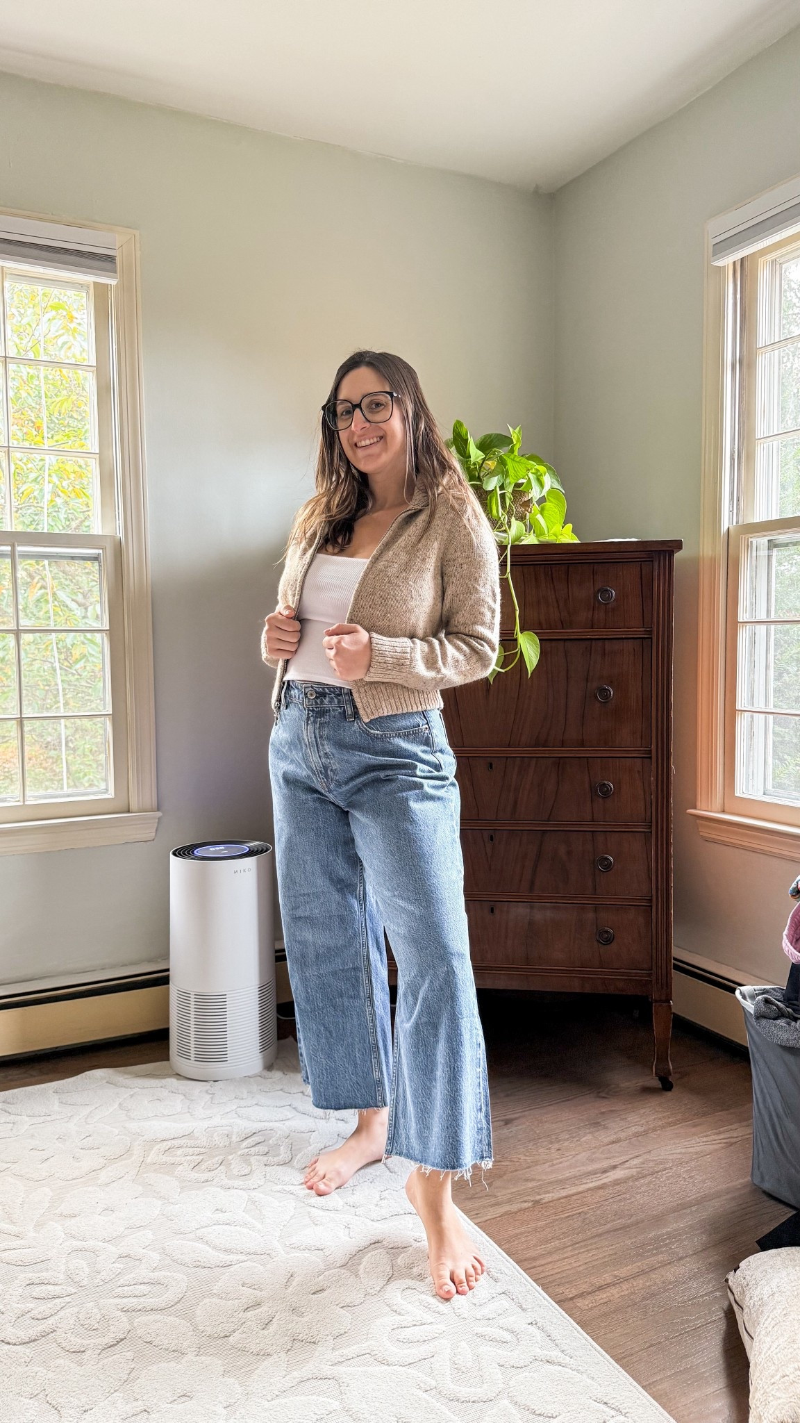 Causal looks from Abercrombie 1 month postpartum!
-
Mostly wearing size mediums or larges in tops and 30 in bottoms. Shop the styles here: 
-


#LTKootd #LTKmomlife #LTKFindsUnder100