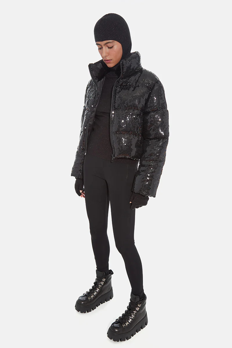 Kat Sequin Noir | Apparis