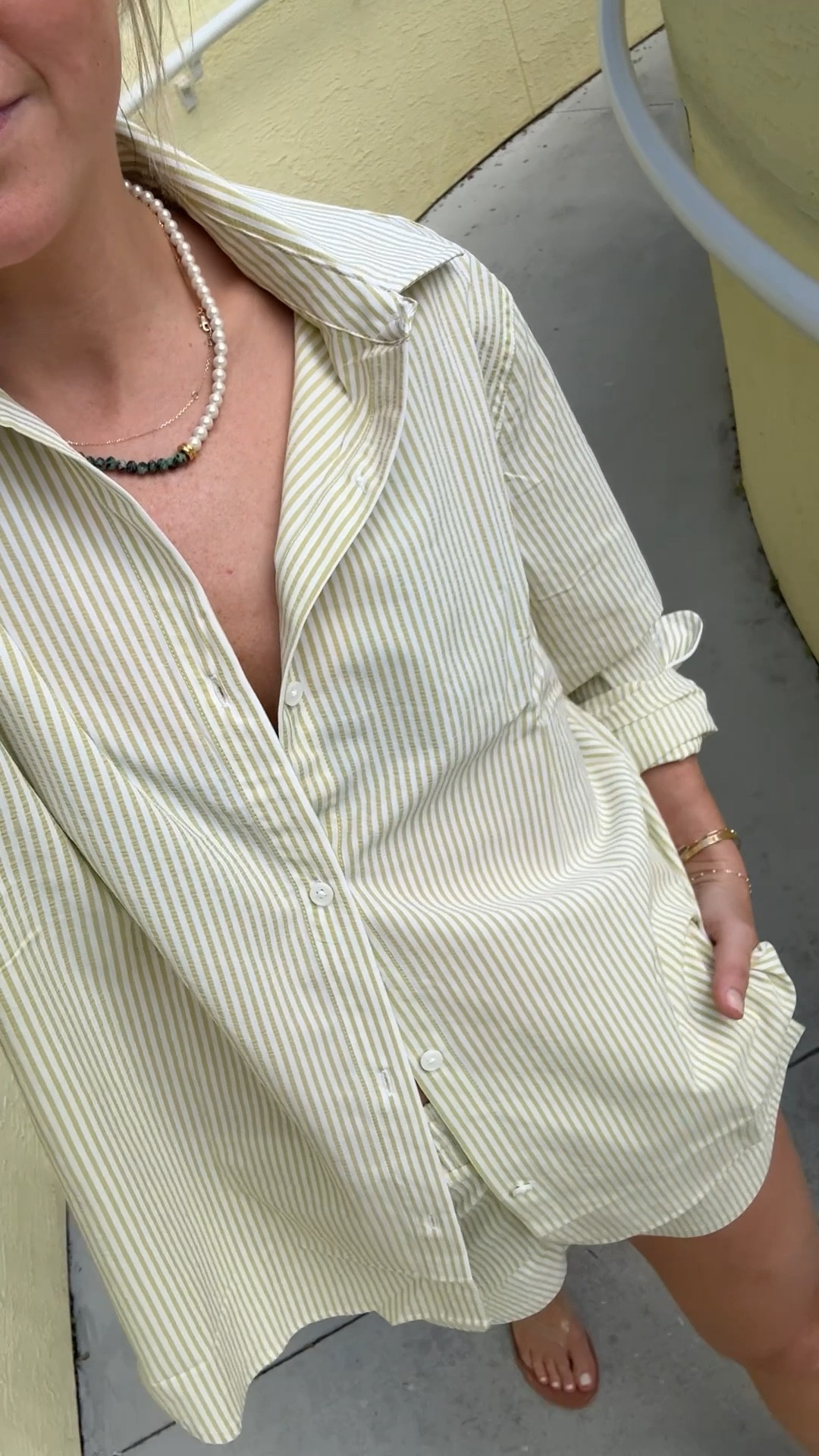 Sunday ootd for spring break. ☕️ 🍳-> 🐢 -> 👙