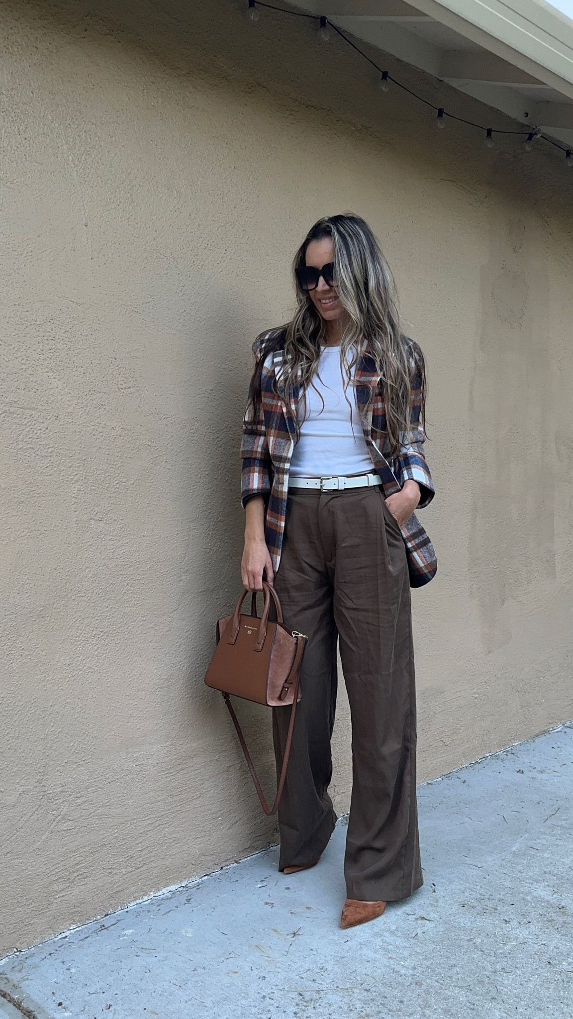One of my favorite fall outfits
Blazer is true to size / wearing sz small
Pants are Zara but I linked very aimilar.
Brown Pumps are true to size
Brown bag is perfect size


Fall fashion fall outfits fall outfit fashion over 40 fashion over 50 minimalistic style mom fashion 

#LTKover40 #LTKstyletip #LTKHoliday