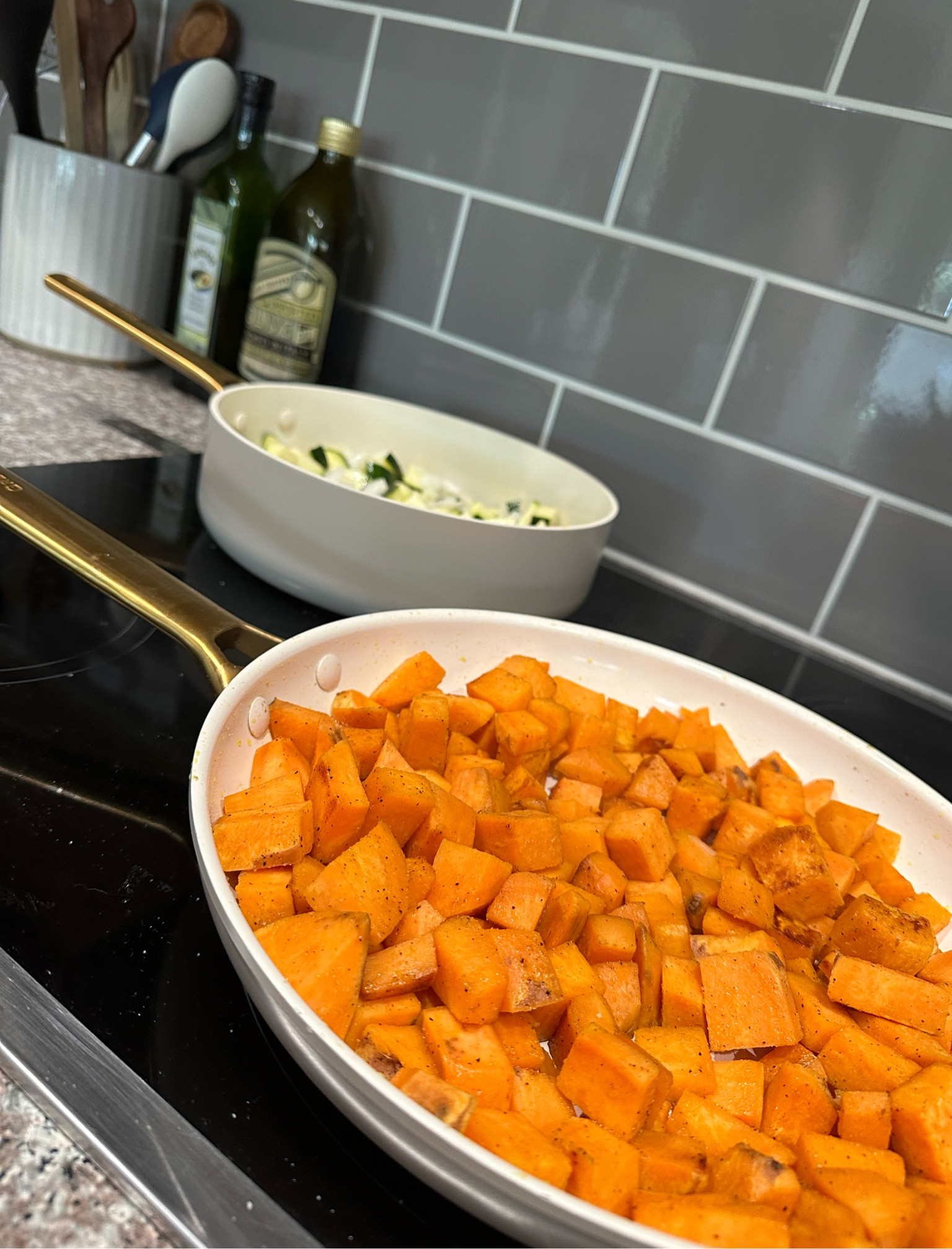 Cooking, non toxic pots and pans, Williams Sonoma, green pan

#LTKSeasonal #LTKhome #LTKFind