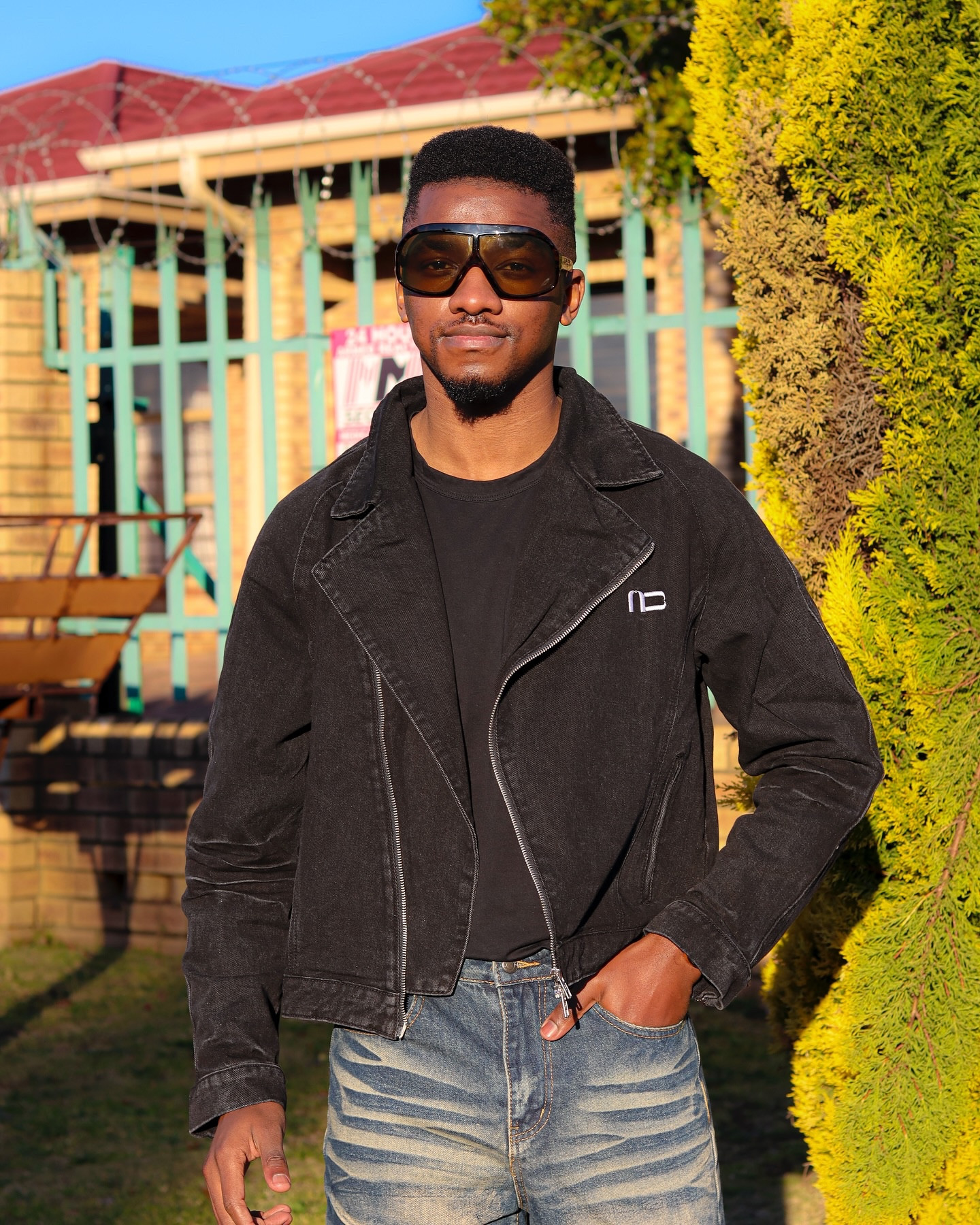 Day 554 of What I Wore Yesterday 
would you rock or drop on this outfit/fit items?
OUTFIT CHECK:
Chunky Chelsea Boots From @zara 
Versatile Denim Jacket From @shein_men @neonblanc_official 
Flare Jeans from @sheinofficial @neonblanc_official 
Oversized Retro Shades from @herjour_official also available on @amazon (Checkout my Amazon Storefront) along with most of my other accessories & recommendations.
#whatiworeyesterday #whatiworetoday #instagood #southafricanfashion #malefashioncontentcreator