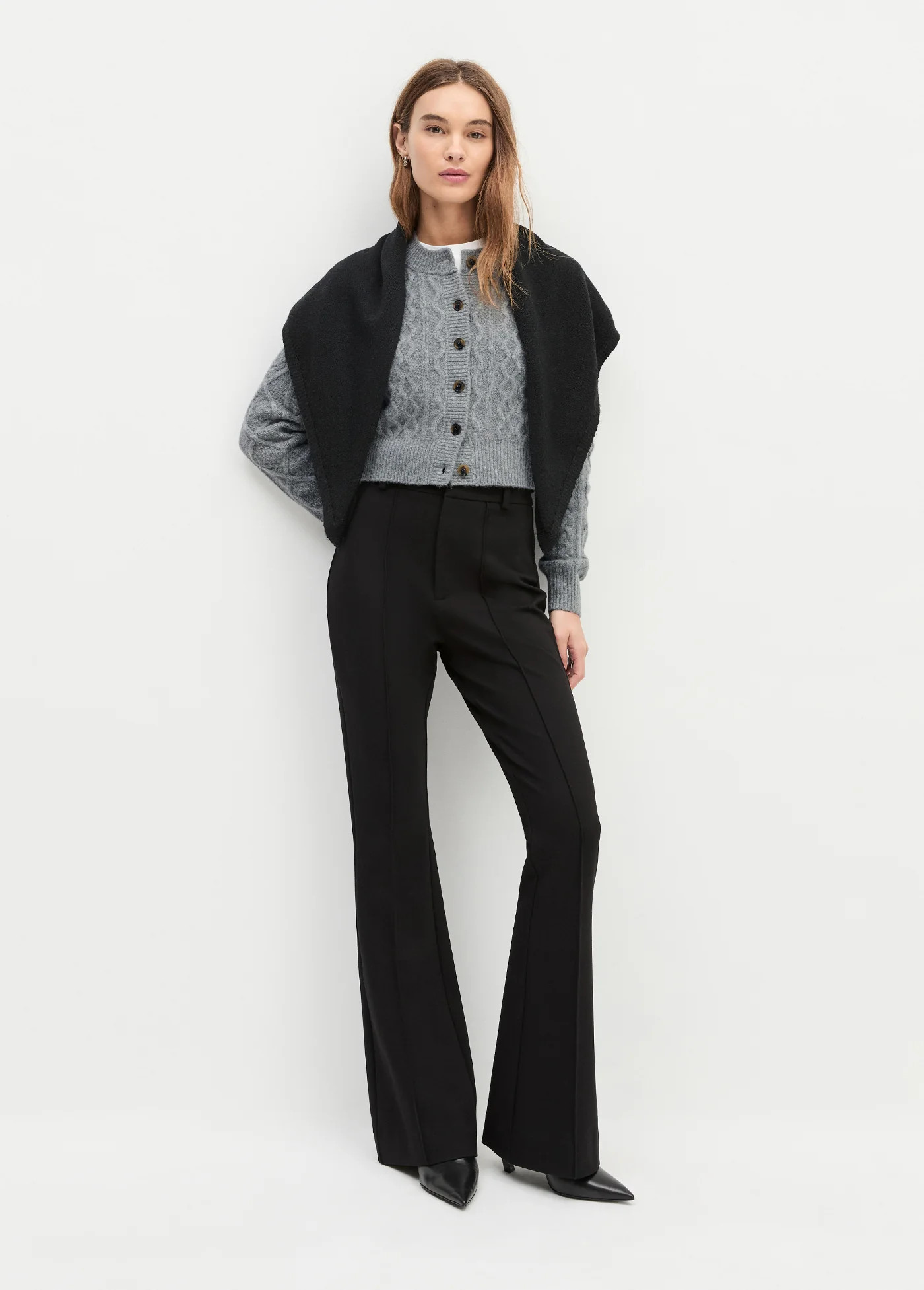 THE TRIANGLE SCARF | Favorite Daughter