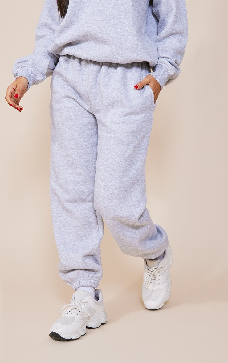Petite Grey Ultimate Marl Sweat Joggers | PrettyLittleThing IE