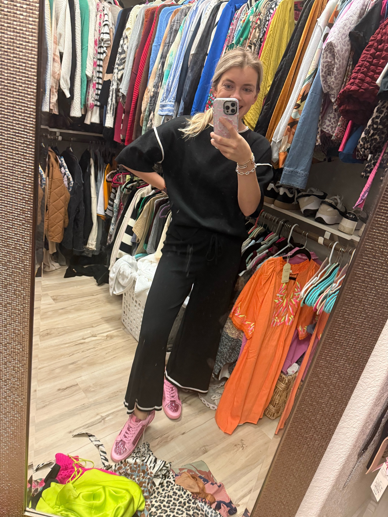 Such a perfect throw on and go set! 

Mom outfits 
Ootd into
Sets 
Amazon finds 


#LTKFindsUnder100 #LTKStyleTip