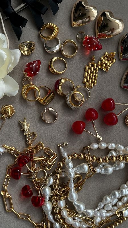 Some of my latest jewellery finds 🍒🍒
Cherry aesthetic | Cherry earrings | Bright red | Monica Vinader jewellery | Stacking rings | Cocktail ring | Gemstone | Heart oversized earrings | Pearl necklace 

#LTKsummer #LTKluxury #LTKuk