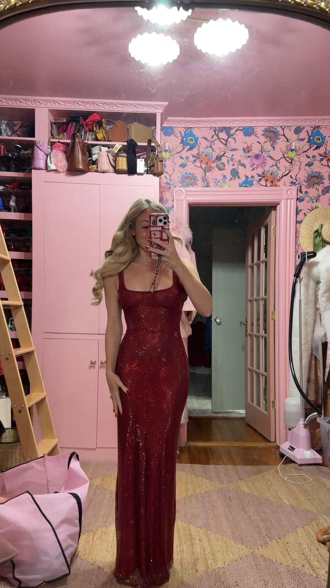 grwm for my bestie’s red hot birthday holiday bash ❤️

#LTKHoliday #LTKgrwm #LTKootd