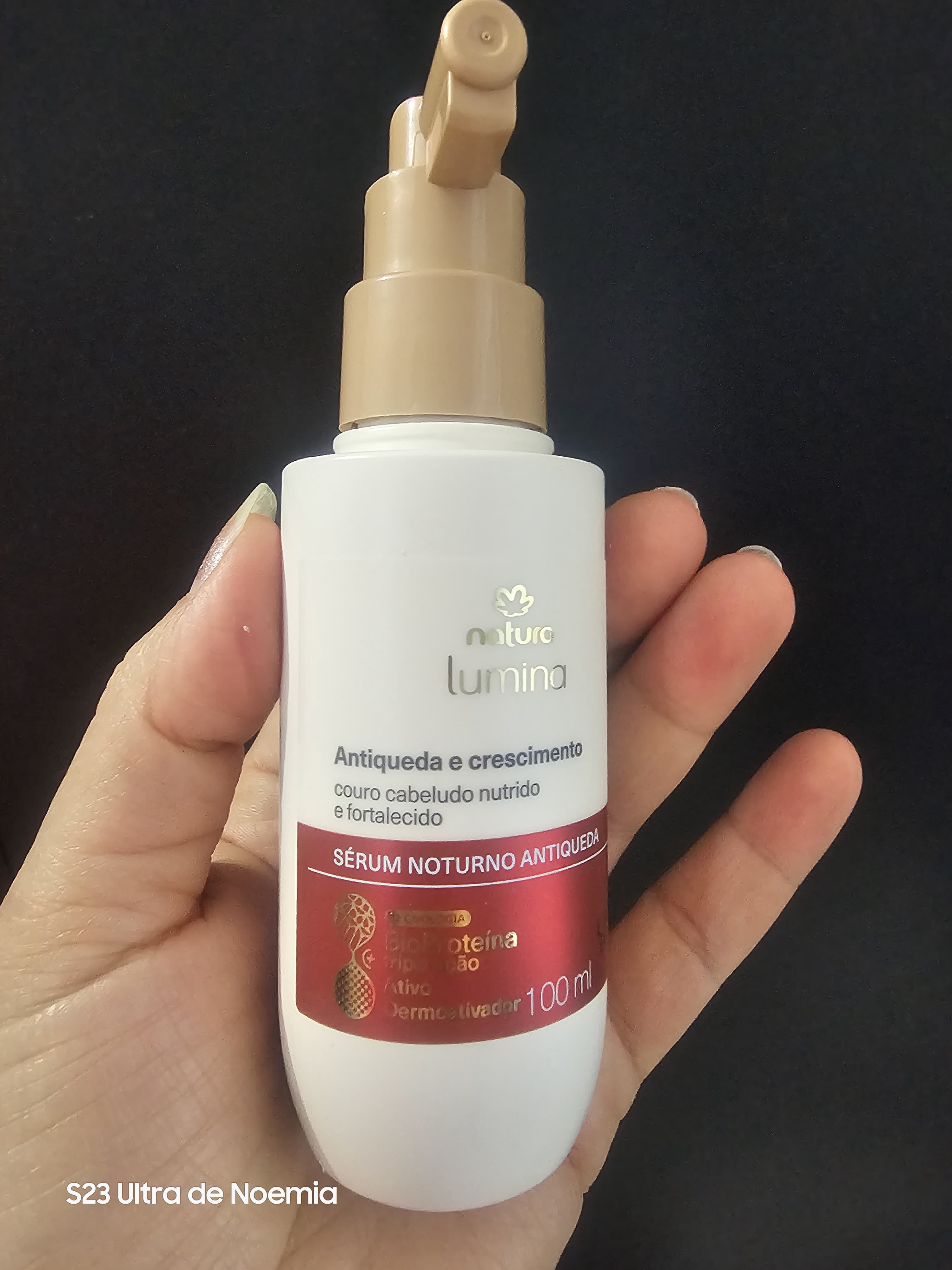 Sérum Noturno Antiqueda e Crescimento
Reequilibra o couro cebeludo, aumenta a espessura do fio e melhora sua fixação na raiz.
o Sérum Noturno Antiqueda e Crescimento Lumina é um tratamento intensivo que age durante a noite para fortalecer os fios e estimular o crescimento saudável dos cabelos. sua fórmula avançada penetra profundamente na fibra capilar, combatendo a queda e proporcionando cabelos mais encorpados, resistentes e revitalizados. ideal para uso noturno, este sérum é perfeito para quem busca resultados visíveis e duradouros.
 

 #LTKbrasil #LTKbeleza #LTKpromo