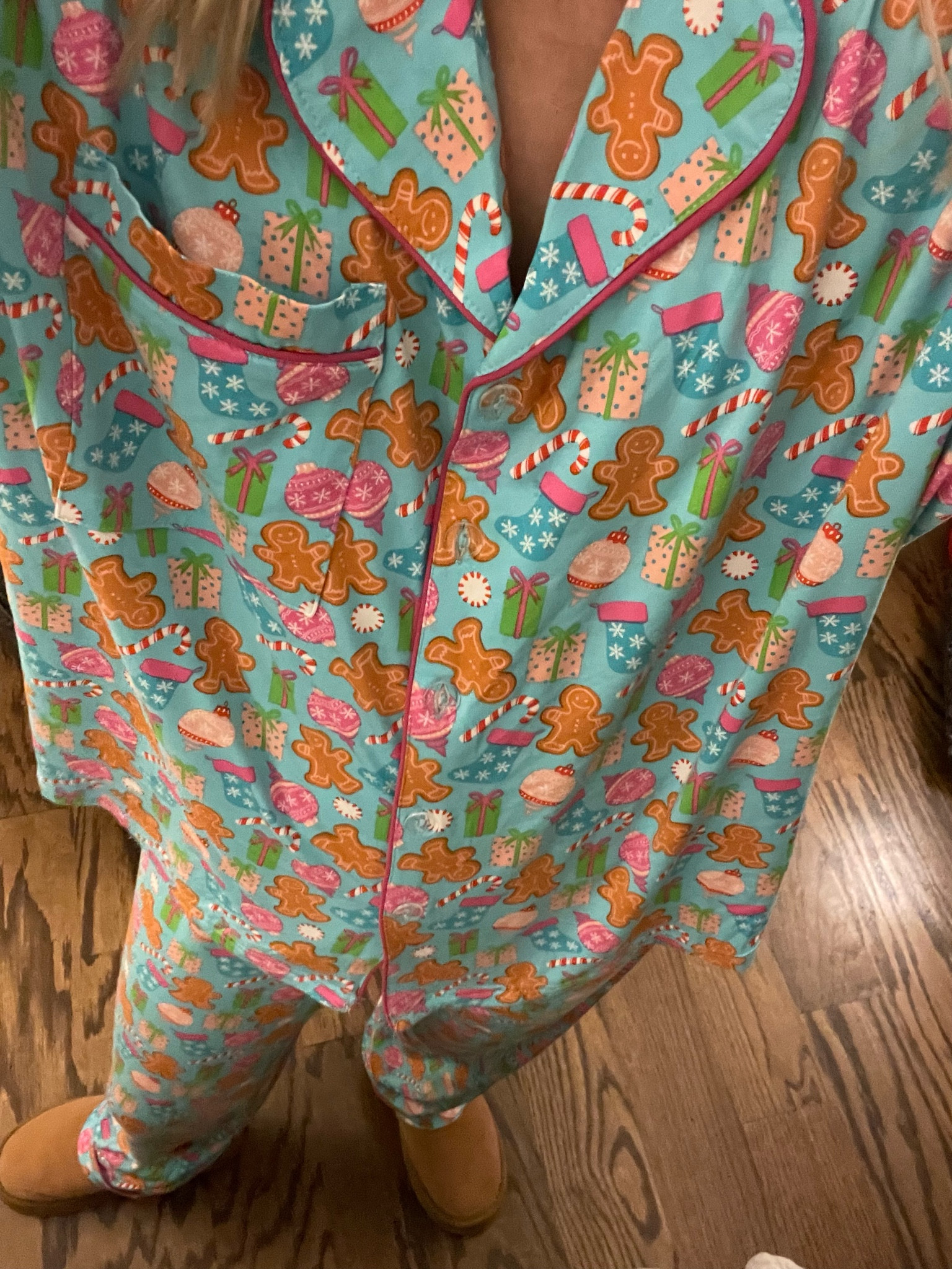 SoftesT pjs EVER. And they have a matching stanley dupe cup in this print too!!! So much brighter in person. Pants run slightly small. Also a kid’s version!

#LTKkids #LTKSeasonal #LTKfamily