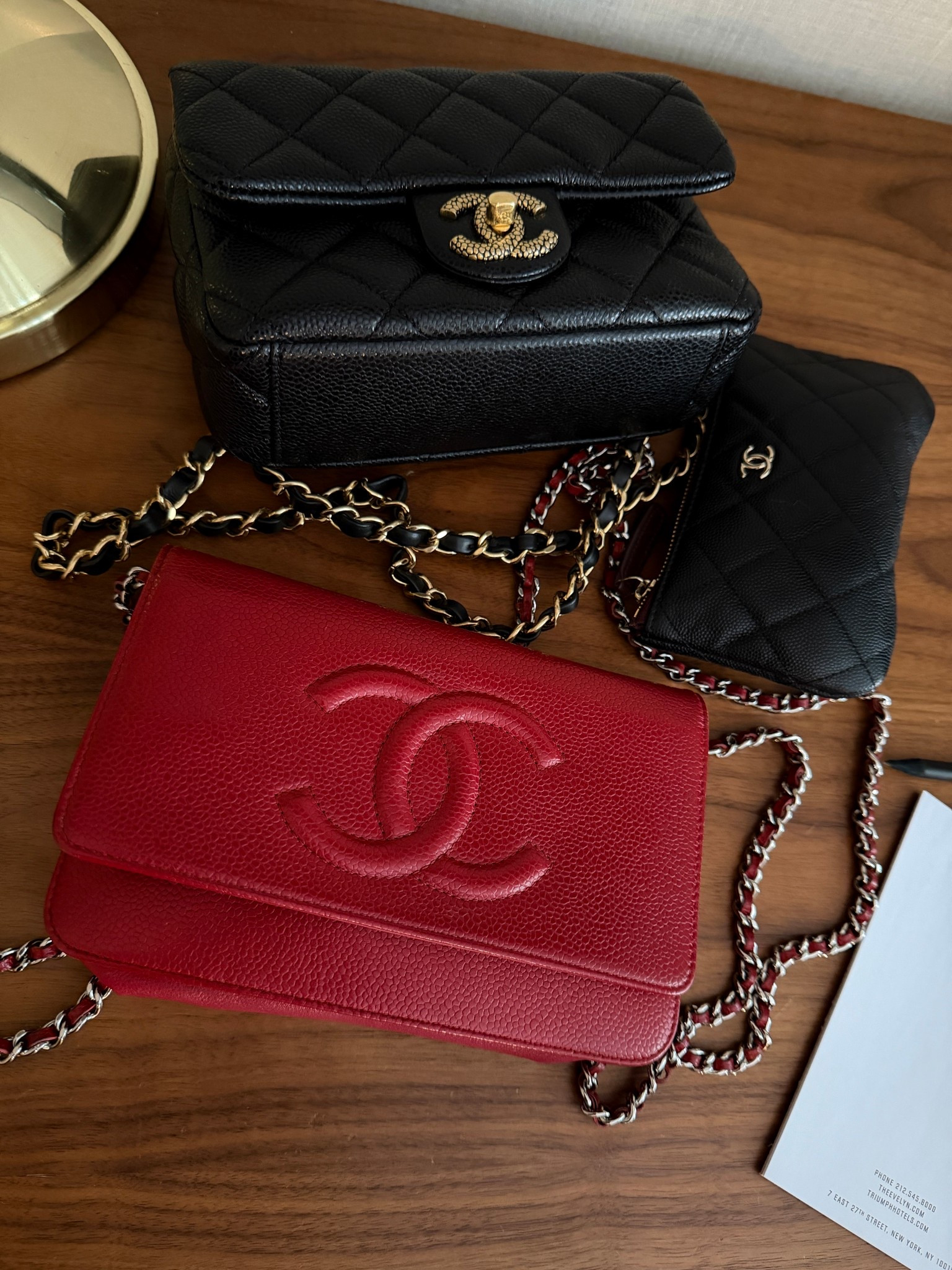 #ad @vivrelle #vivrelle ❤️ Use code: LisaDuncan for first month free! 👛  membership allows you to borrow designer accessories for a flat monthly membership fee and then swap them out month to month so you can enjoy a chanel today and a prada next month- giving the ultimate flexibility! Memberships start at $139/month! ❤️ This was my first bag, a red Chanel WOC~ this is a perfect way to try new things and always have a fabulous bag~👌🏻👜

#LTKWorkwear #LTKootd #LTKOver40