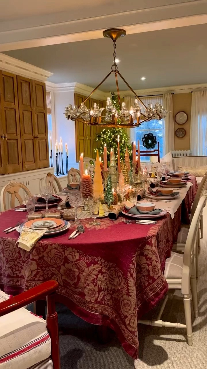 Some holiday decor🎄✨

#LTKfamily #LTKSeasonal #LTKhome