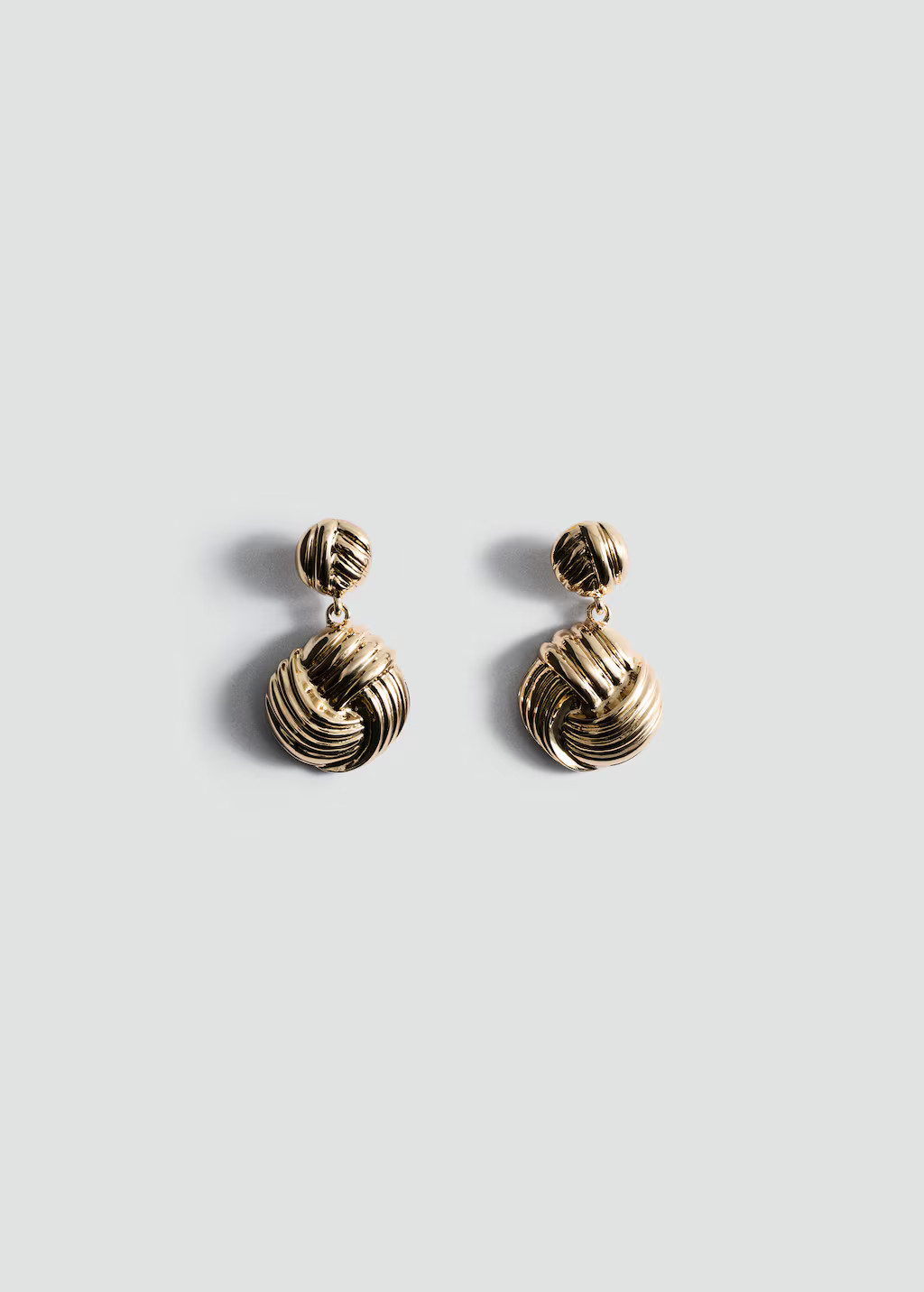 Intertwined design earrings - Women | MANGO USA | Mango (US/MX/AU)