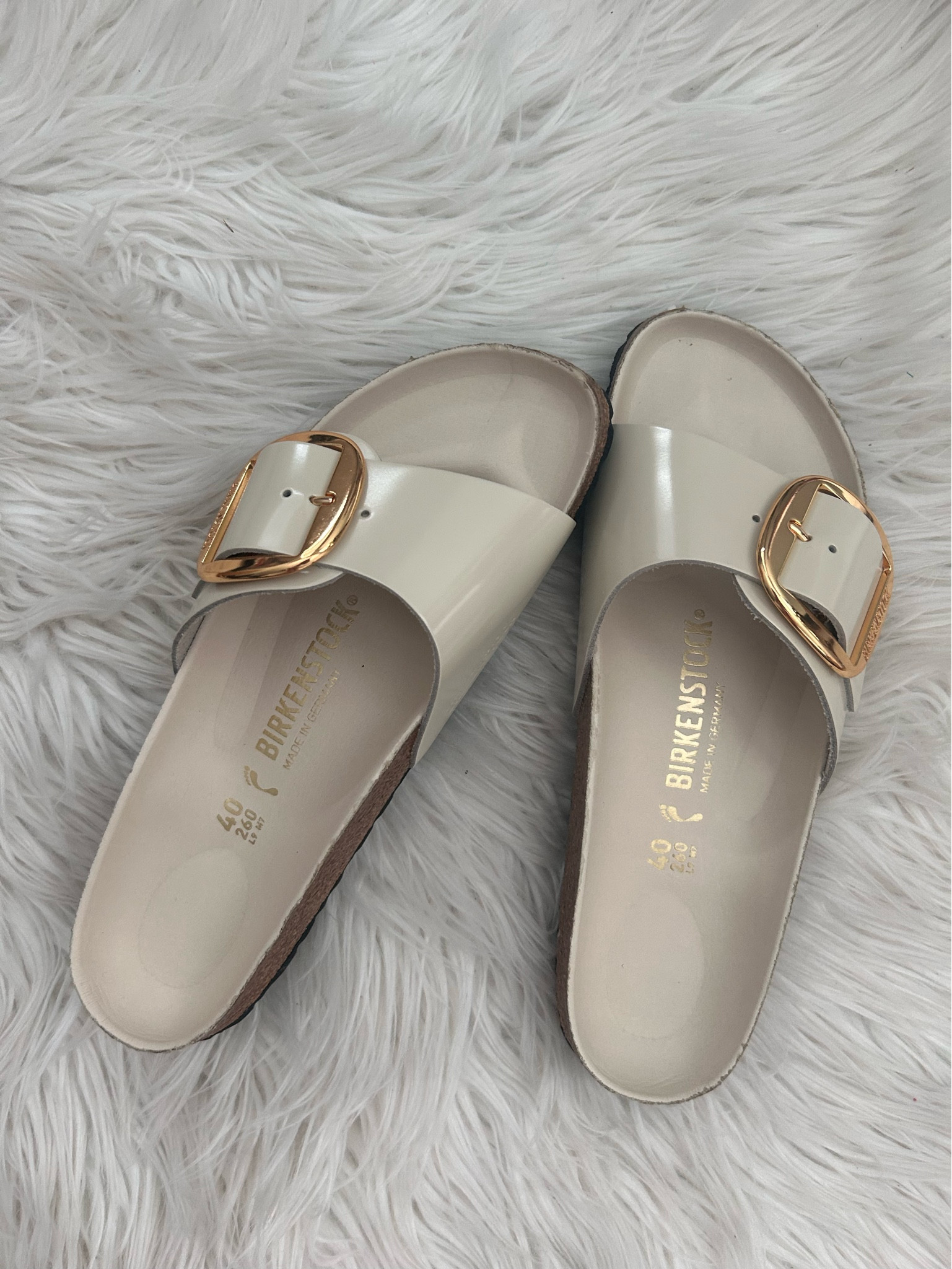 They’re gorgeous and I love them!! 

#LTKFind #LTKxNSale #LTKshoecrush