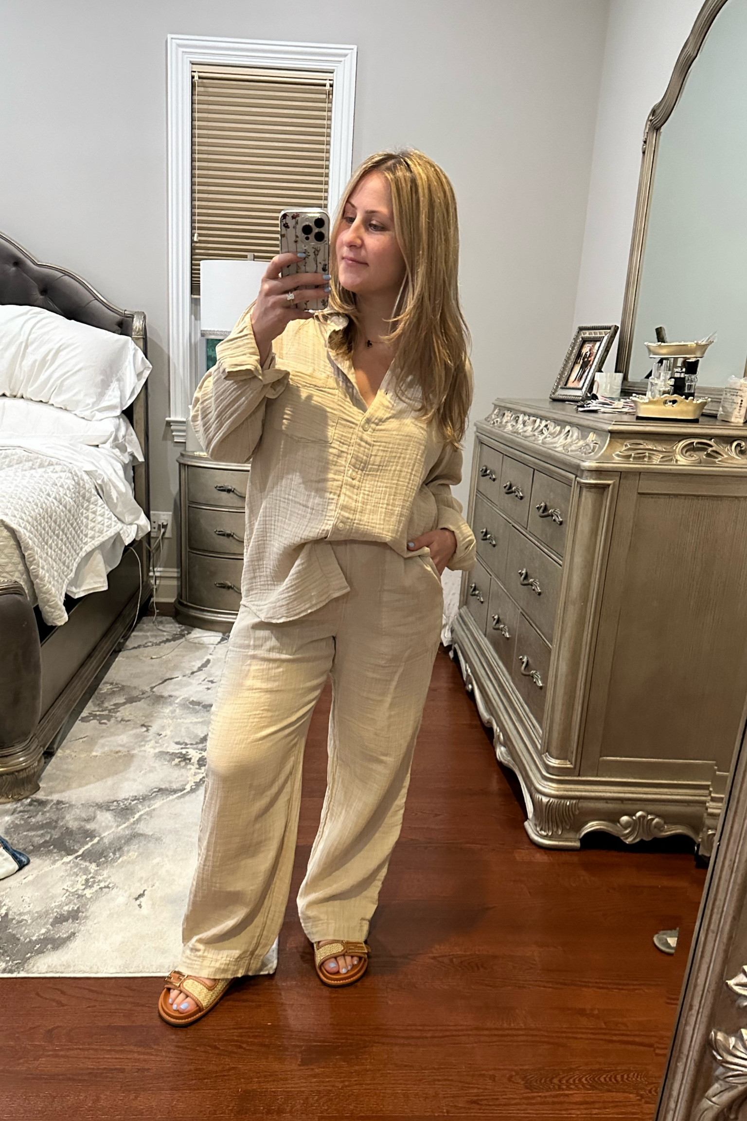 loungewear to dress up or down (wearing S top, S petite pants)

#LTKSeasonal #LTKStyleTip #LTKFindsUnder50