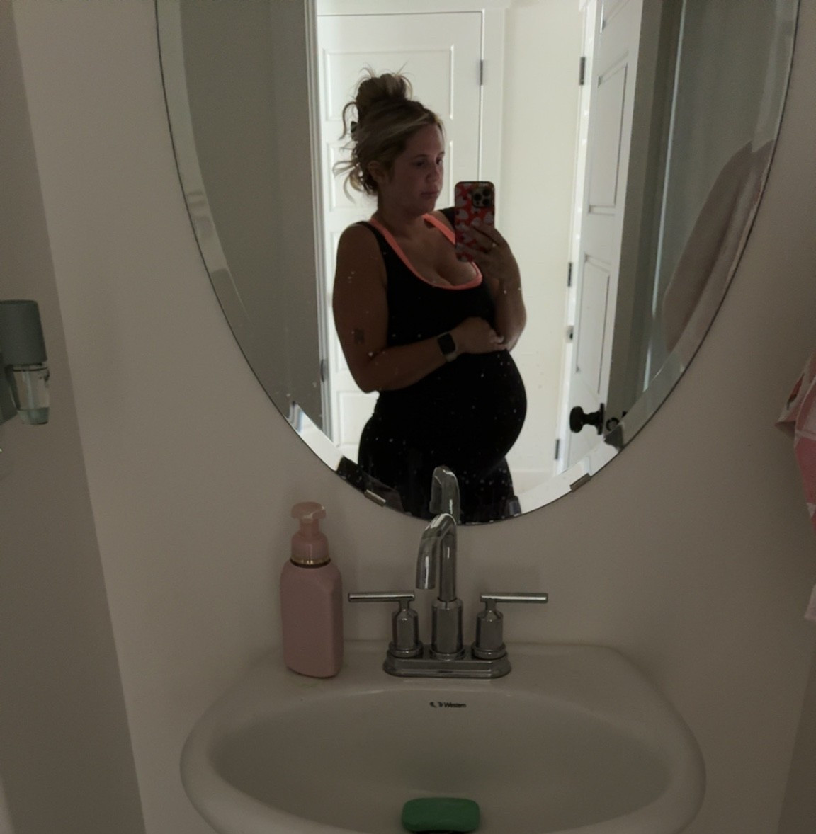 What I’m wearing at 37 weeks pregnant

#LTKBump #LTKBaby #LTKmomlife