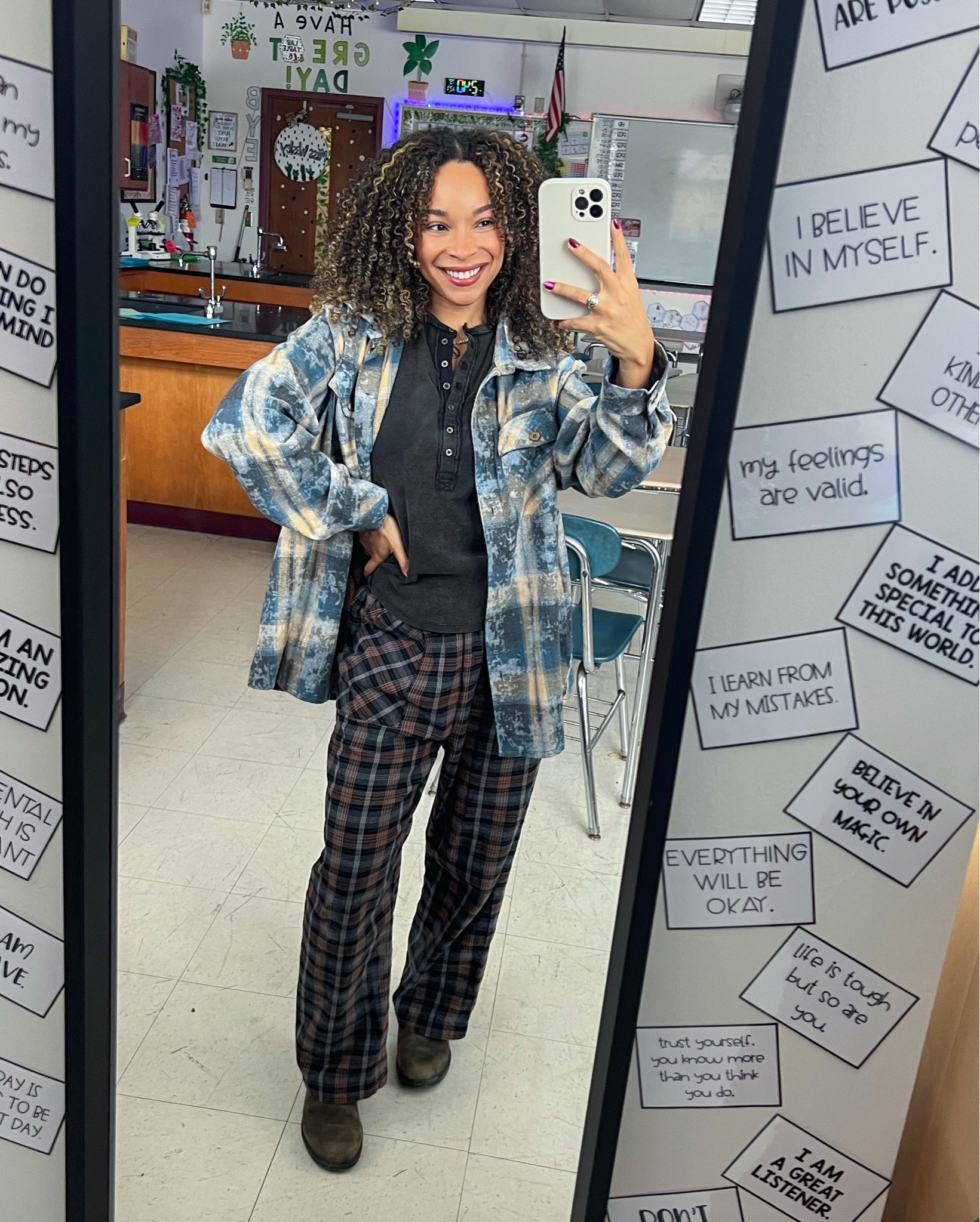 Teacher Outfit 💙 - THREEBIRDNEST CODE: ITSTAYLORANNE__