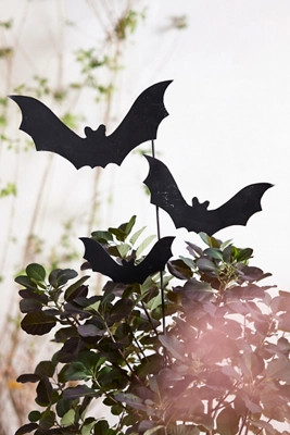 Bat Trio Iron Stake | Terrain