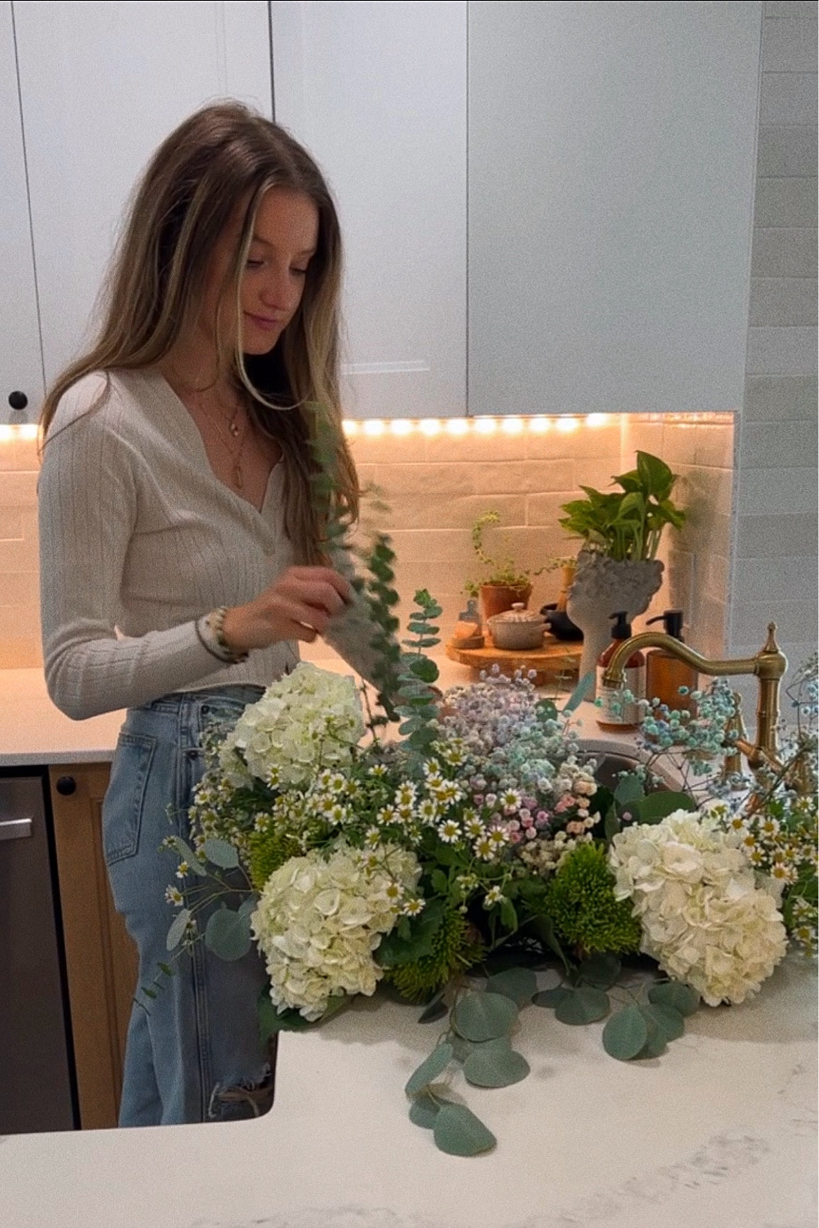 Some of my favorite kitchen decor ☺️ I love moving things around between here and my pantry to make the space feel fresh

#LTKfindsunder100 #LTKhome #LTKfindsunder50