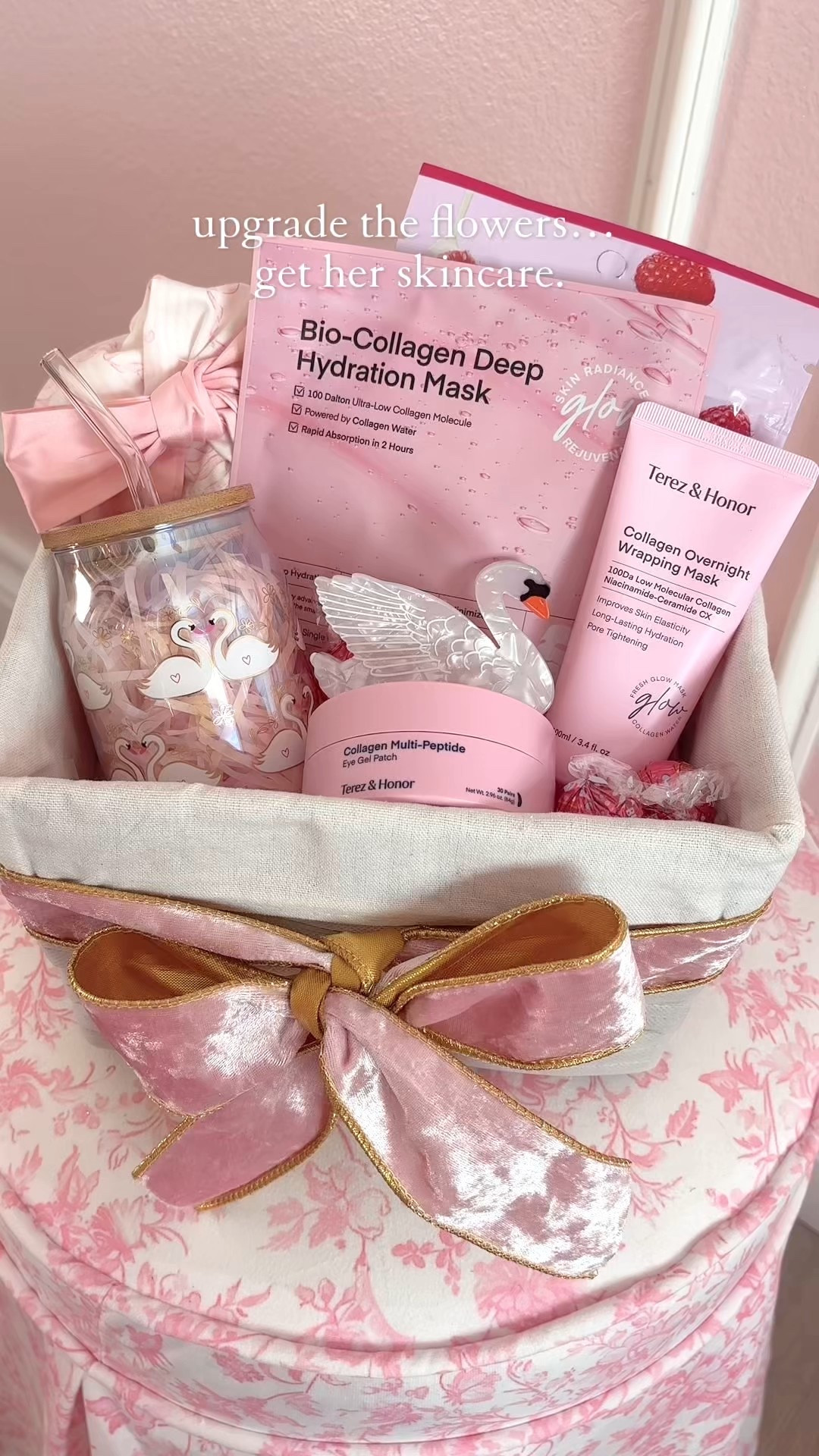 Valentine’s, but make it skincare 💕

The Glass Skin Ritual Kit from @terezandhonor = hydrated, smooth, glowy skin in one little ritual.

#LTKselfcare