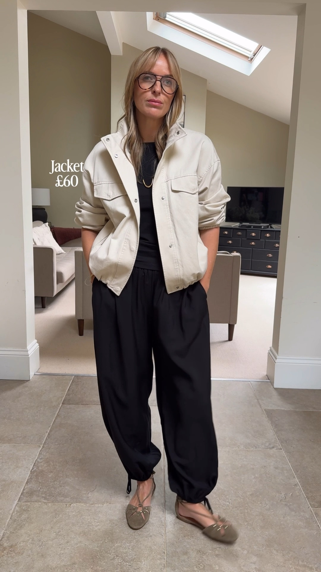 Having a simple base outfit, that you can dress up or down with ease is a very good idea . 
One tone top and bottom works well - you’re adding the interest with your layer and accessories . Keep the shapes modern and this will be an outfit you keep coming back to.
Sizes 
Balloon Trousers 14 regular 
Pleat front trousers 14 regular 
Vest 14 
Square neck vest - 14 
Jacket  14 
Shoes - true to size

Ad

#LTKuk #LTKsummer #LTKdatenight