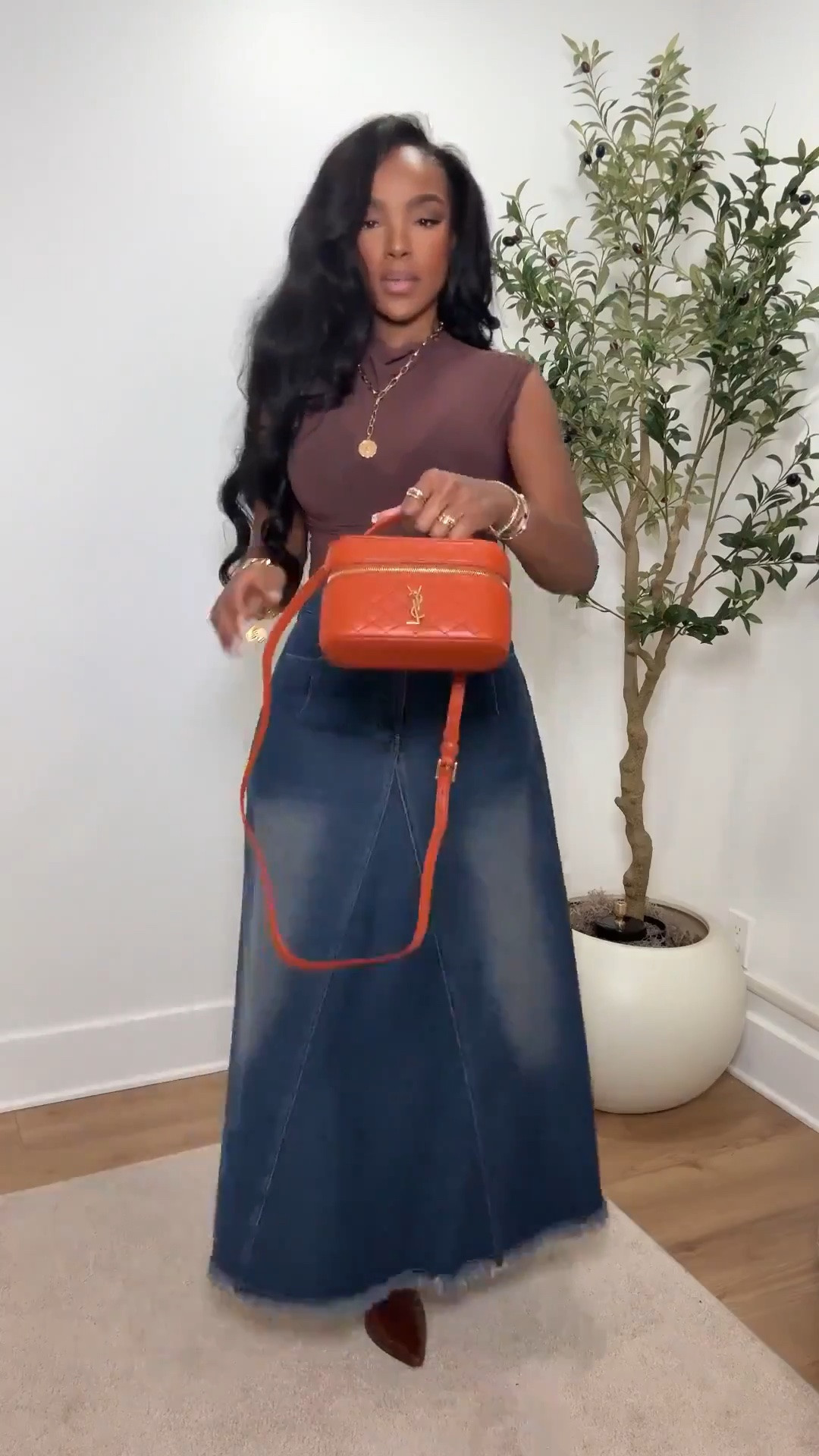 DENIM, BUT MAKE IT FALL 🤎

This denim maxi skirt paired with rich brown tones is such an easy fall outfit. The fitted top, pointed-toe boots and warm-toned bag make the denim feel instantly elevated.

Wearing: Size Small | 5’4” | 140 lbs | 34D-27-40

denim maxi skirt, fall denim outfit, brown fall outfit, denim skirt outfit, fall outfit ideas, casual chic outfit, maxi skirt outfit, brown boots outfit, elevated casual style, women’s fall fashion, petite fall outfit, date night outfit

📲 Download the FREE LTK app & follow me (@kirasfashionfinds).

#LTKPetite #LTKSeasonal