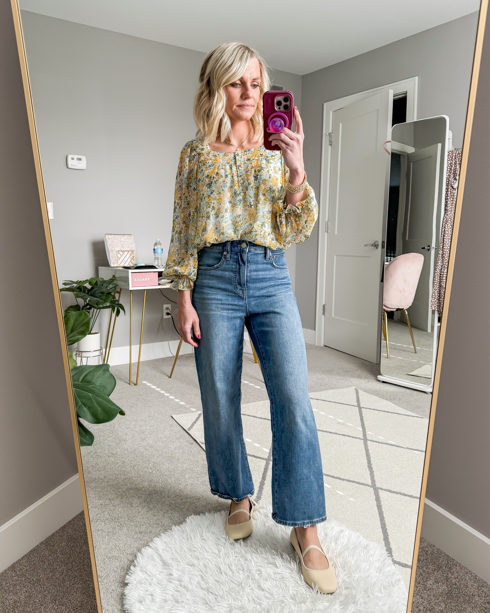 What I wore this week as a 40-year old mom of 2! Blouse- xsmall (the print I’m wearing is sold out) || jeans- thrifted, brand is Madewell cropped slim wide leg

#LTKOver40 #LTKPetite #LTKStyleTip