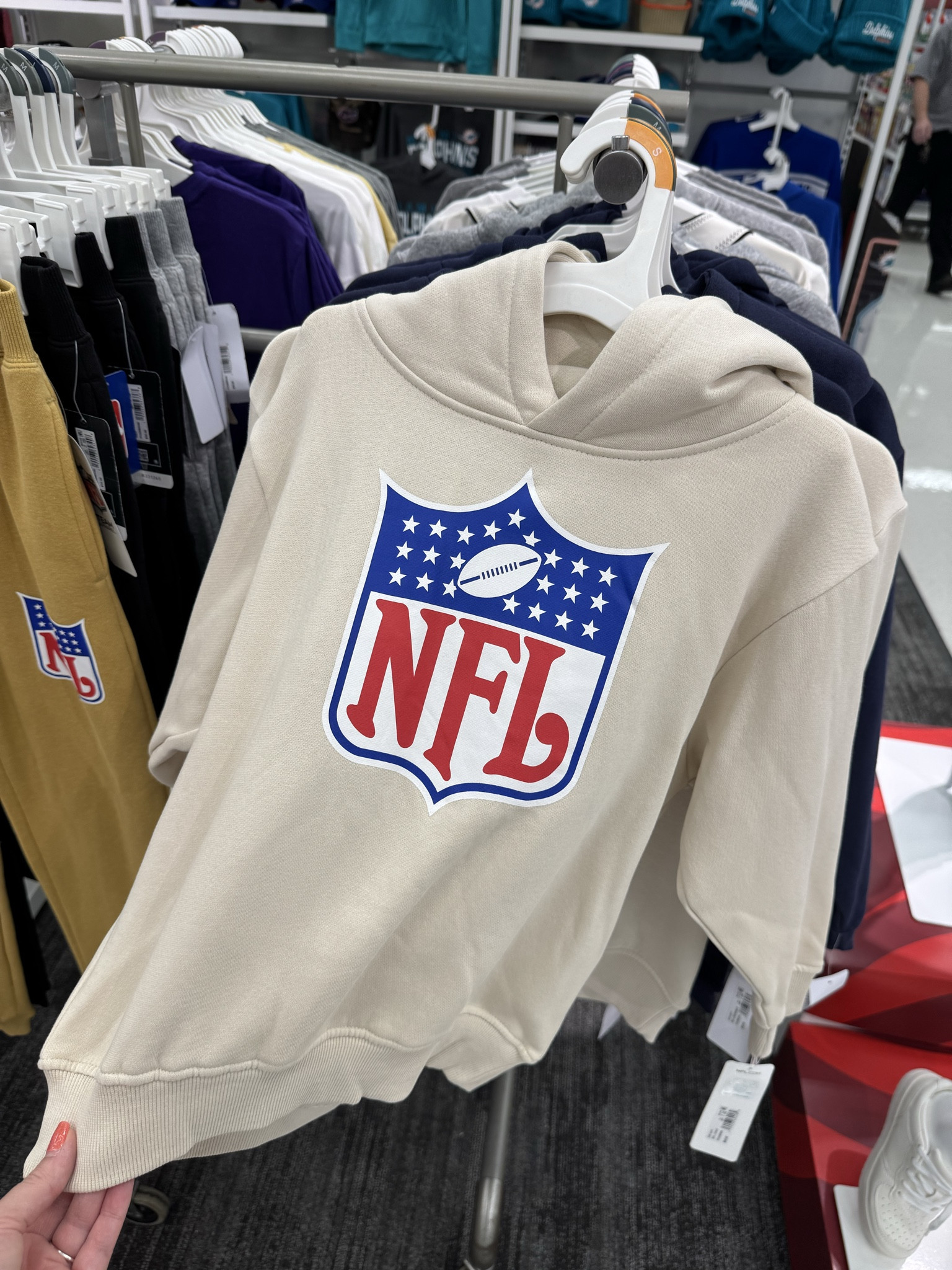 New at Target! Boys’ NFL Hooded Fleece Graphic Sweatshirt

This football hoodie would make a great gift this Christmas for any “mini” football fans in youth sizes. 

I grabbed one to put away for my youngest son for Christmas. 

#LTKGiftGuide #LTKKids #LTKHoliday