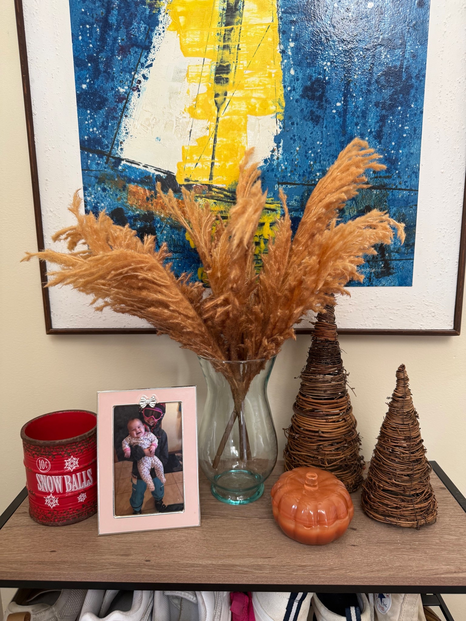 How many Christmas items can I add before my husband notices? 

#LTKFindsUnder50 #LTKHoliday #LTKSeasonal