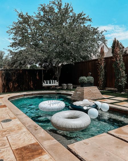 Outdoor Pool Styling 

Pool accessories  Backyard styling  Backyard inspo  Home decor  Styling tips  Pool finds  backyard finds  summer must-haves

#LTKswim #LTKhome #LTKstyletip