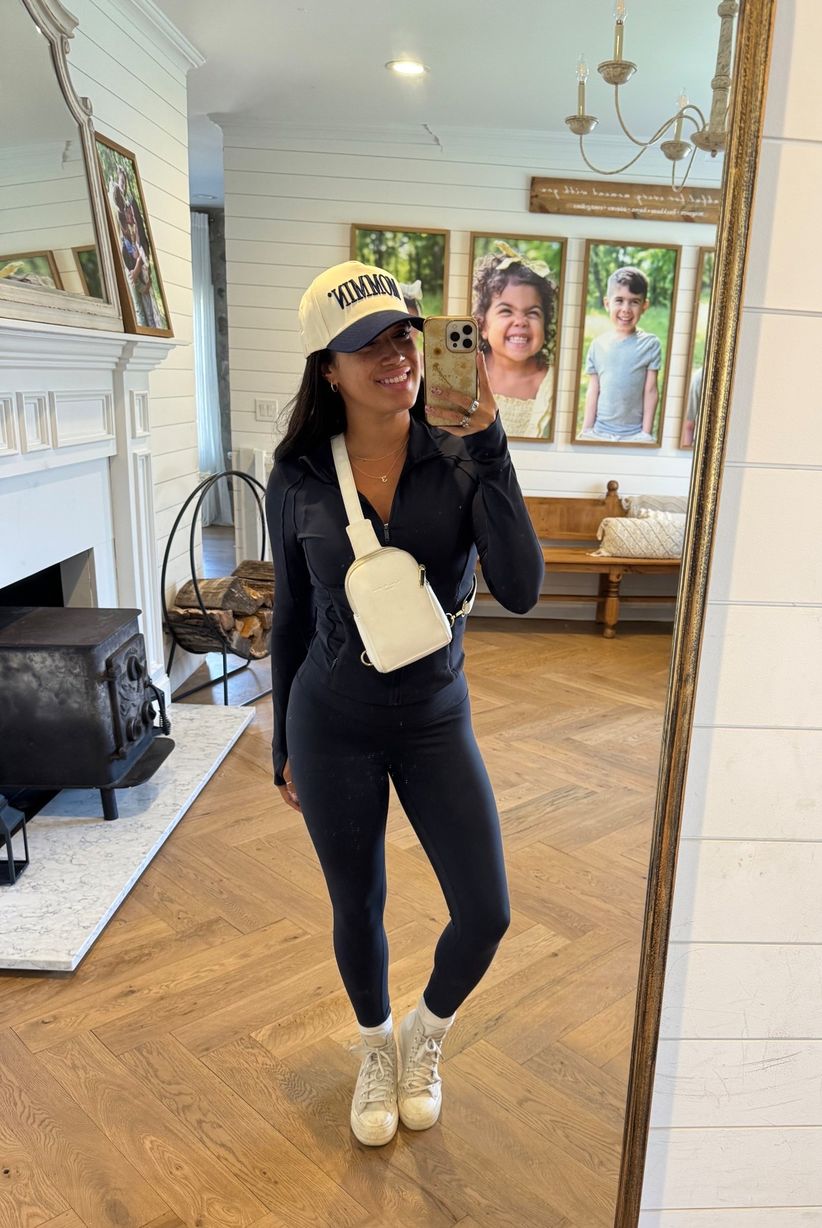Mom ootd! Wearing size small in all!

#LTKootd #LTKfitnessgoals #LTKmomlife