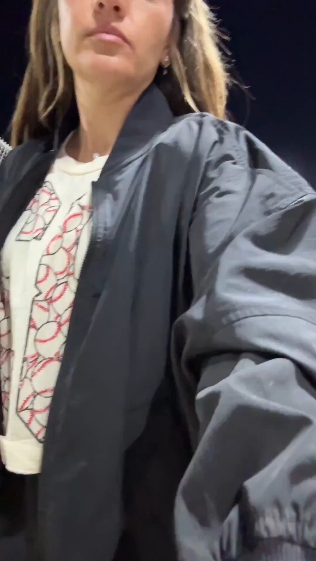 Sports mom look in my custom # tee!

sports mom, style tip, baseball mom, sporty style, field style



#LTKStyleTip