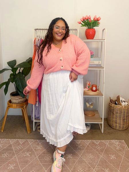 Plus size spring outfit inspiration! Colorful and comfortable fashion! I am a typical size 16

#LTKplussize #LTKstyletip #LTKfindsunder100