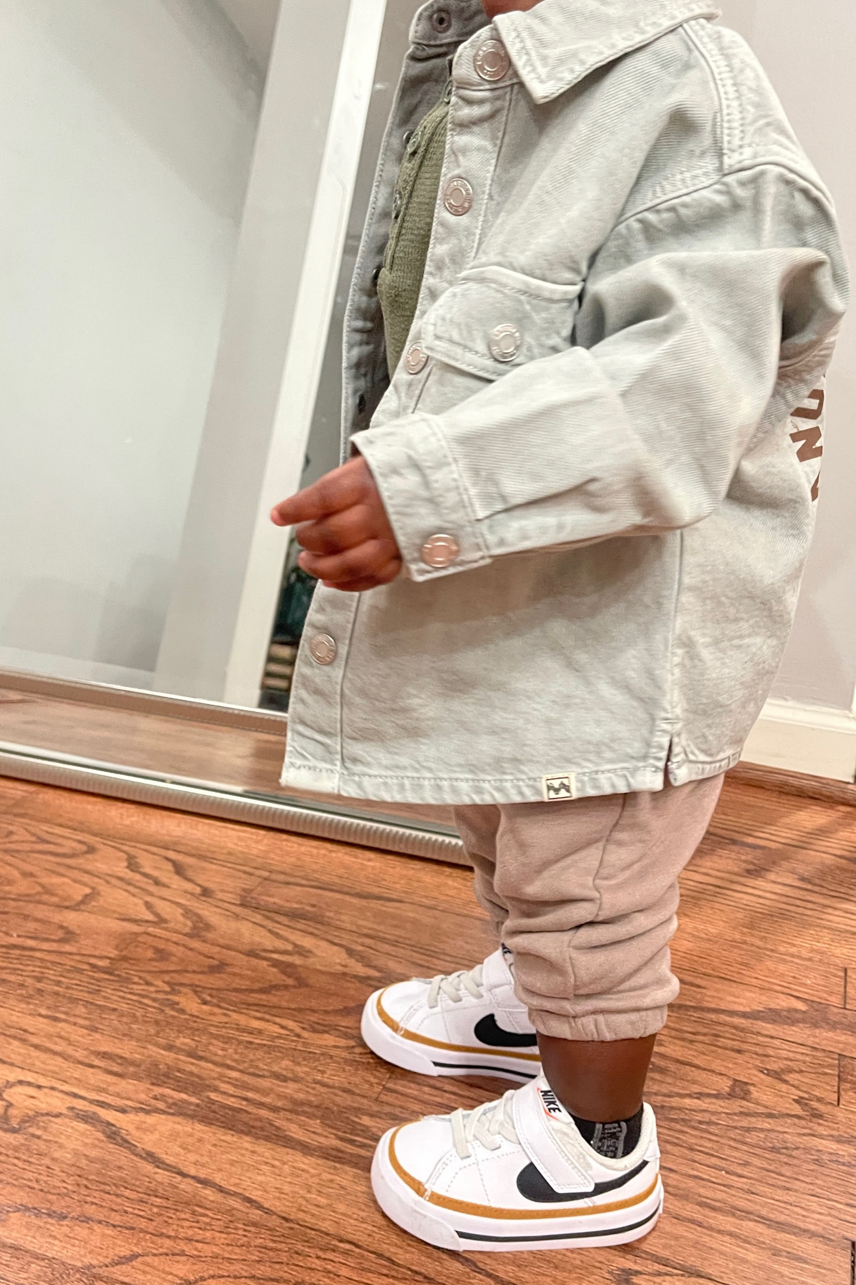 I love these Nikes on my kid. Easy to put on and I can throw them in the washer. 

#LTKShoeCrush #LTKKids #LTKFamily