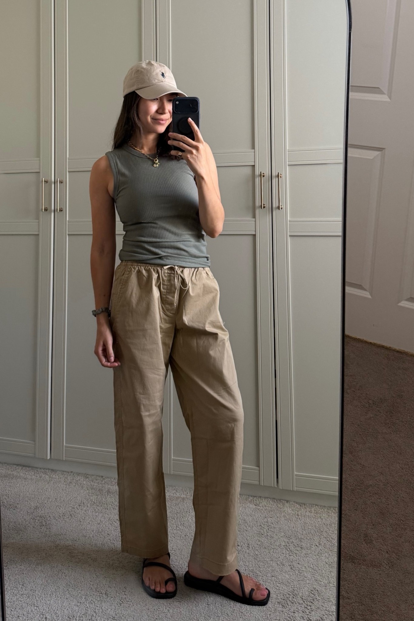 Casual summer staples that just make sense 👌🏼 and on sale under $50!

Gap factory poplin barrel pants xs 
Tank - small, doesn’t have racerback cutout so you can wear a regular bra

#LTKootd