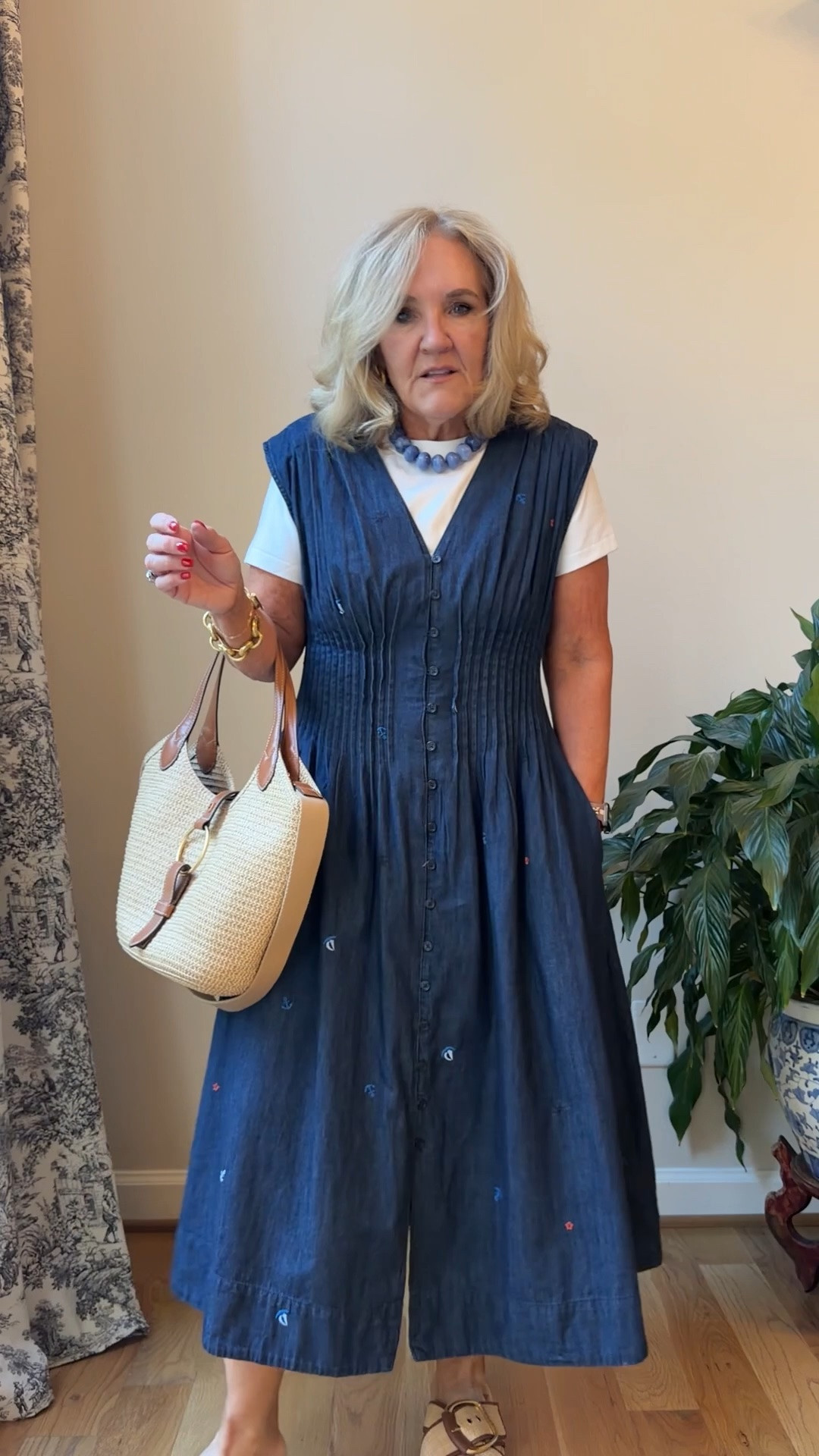 Wearing a medium in all 
Listen, ain’t nobody looking at your arms. But hey, if you’re not ready, here’s a few ideas. And mostly from Walmart! 

Work outfit 4th of July dress

#LTKOver40 #LTKSeasonal #LTKootd

#LTKOver40 #LTKSeasonal #LTKMidsize