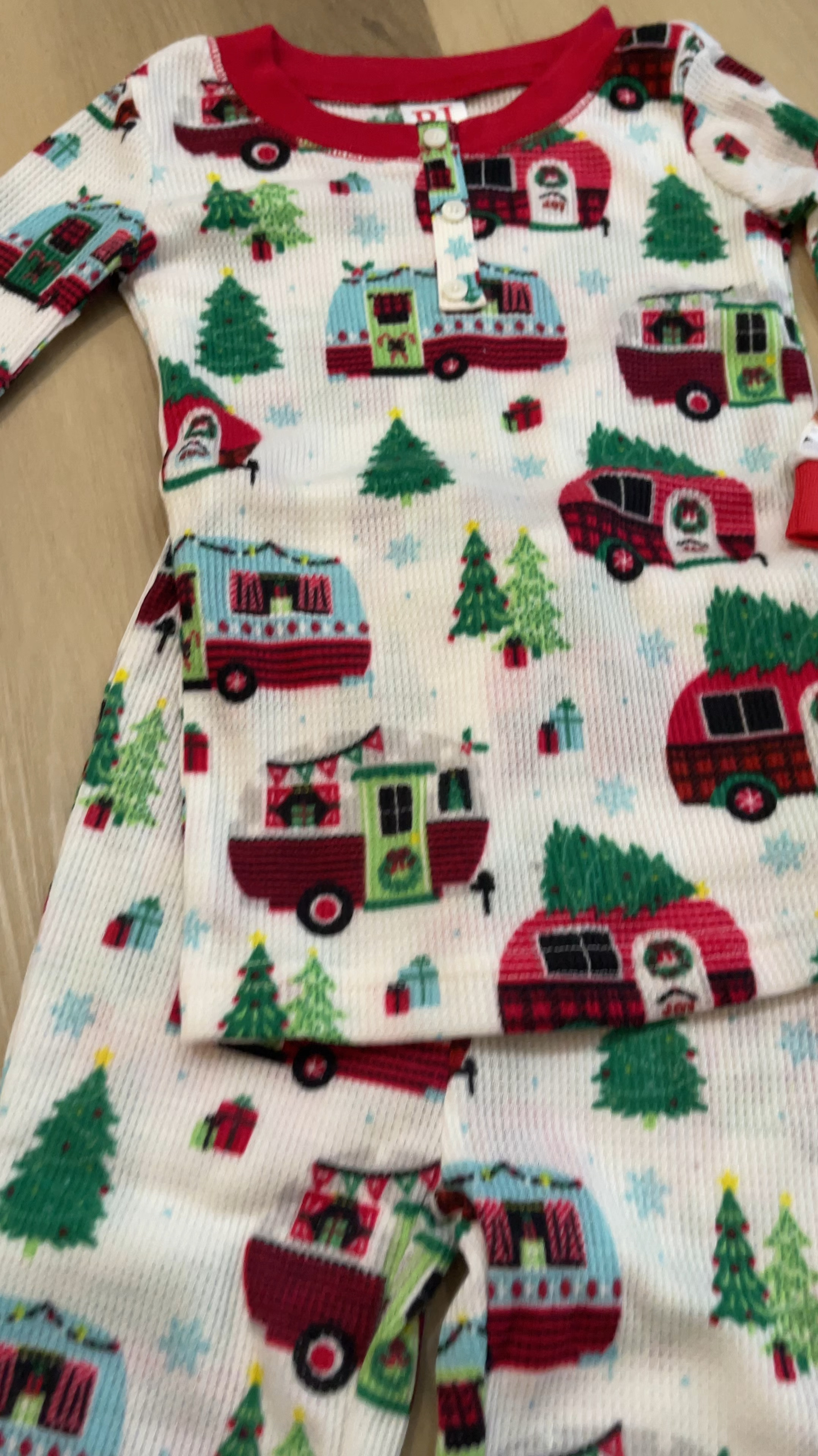 Christmas family pajamas

#LTKFamily #LTKKids #LTKFindsUnder50