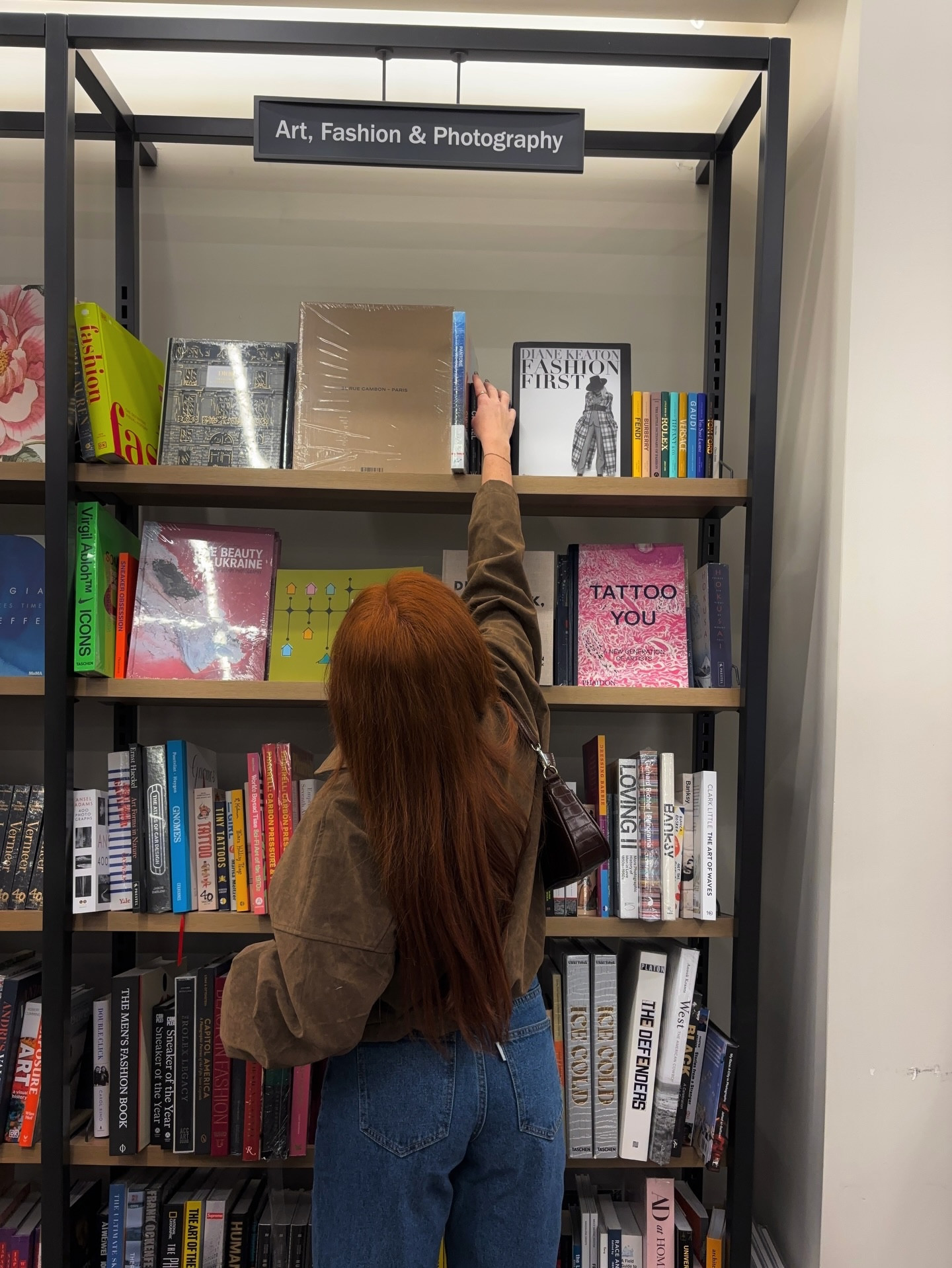 bookworm 📖
jeans & jacket from @beginningboutique use dc: BBXELYSSA

#LTKootd #LTKdayinmylife #LTKPetite