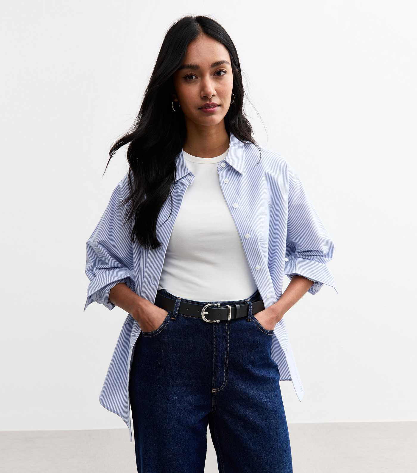 Black Faux Leather Buckled Belt | New Look | New Look (UK)
