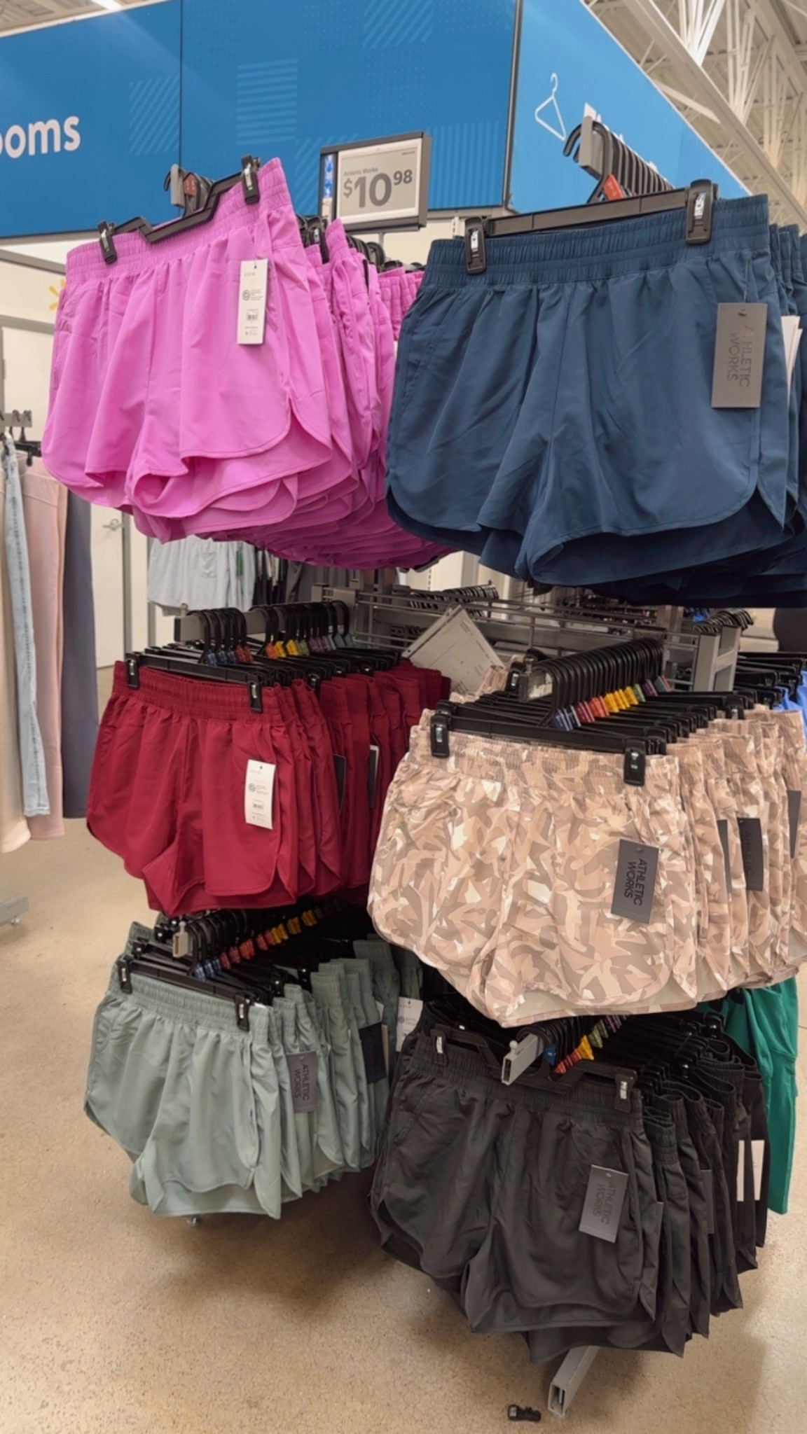 Run/workout shorts $10!!!

#LTKfitnessgoals #LTKspringtrends #LTKActive