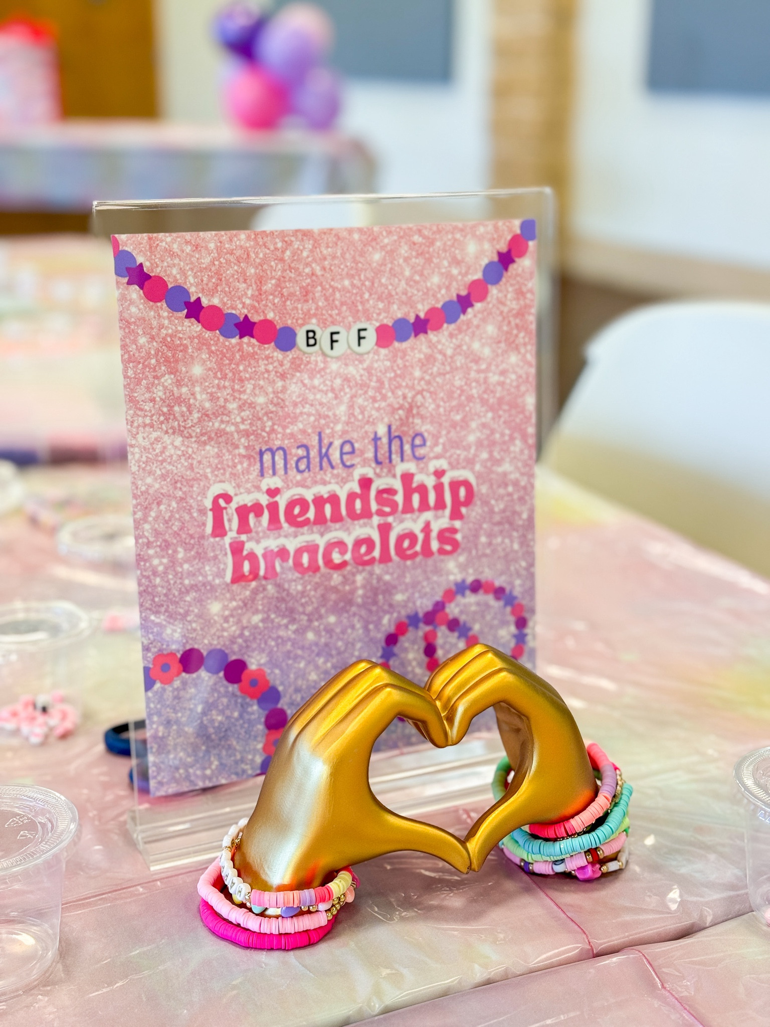 Make the friendship bracelets 💖

#letspartay #taylorswiftparty #friendshipbracelets

#LTKKids #LTKParties