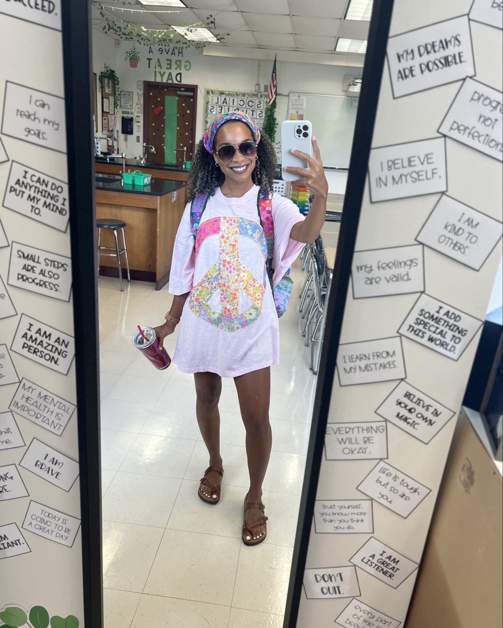 Teacher Outfit 🌸 Classroom Setup #naturallife 

#LTKBacktoSchool