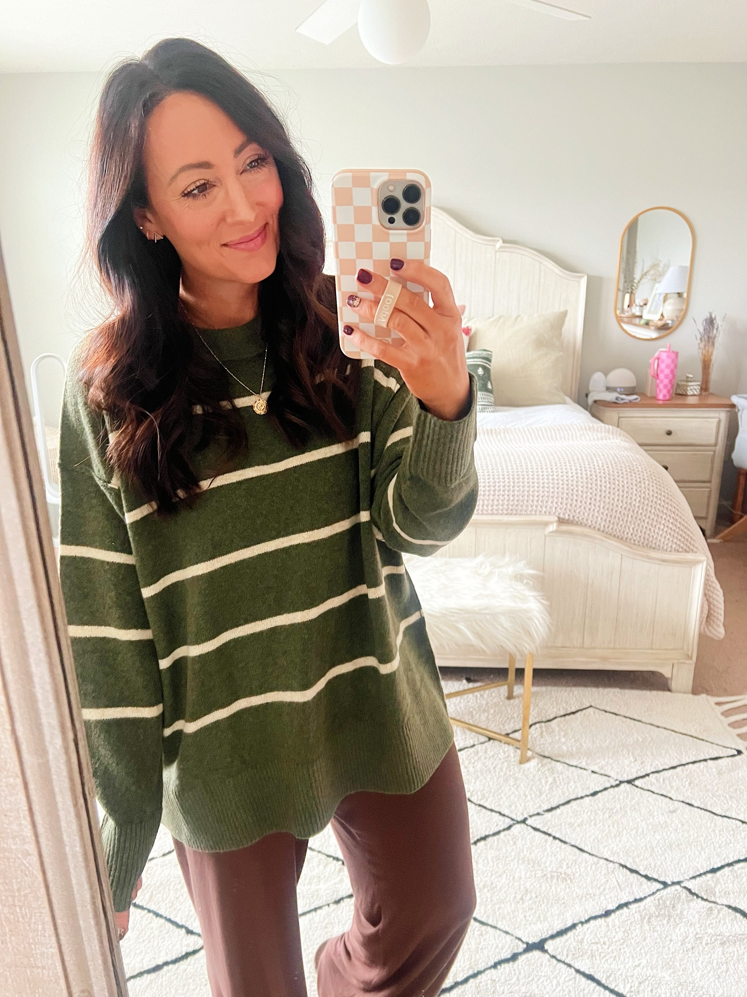 Comfiest Aerie sweater is under $30! Runs oversized- in a small 

#LTKfindsunder50 #LTKCyberWeek #LTKsalealert