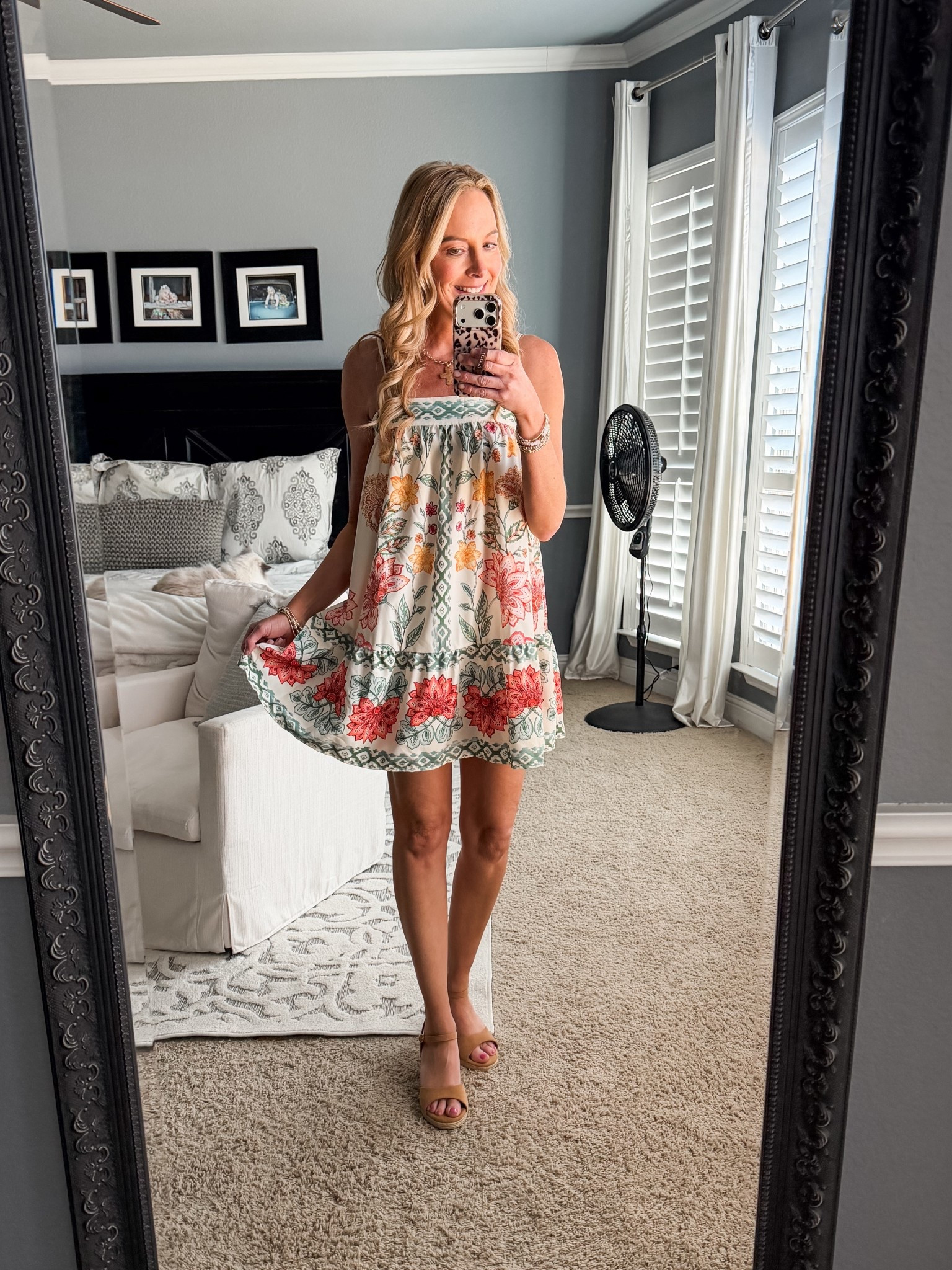 The cutest summer dress. It’s flowy and so comfy. I’m wearing a small. 

Dresses | spring dress | summer dress | casual dress | travel | vacation | beach dress | resort wear | date night outfit | Easter dress | Mother’s Day dress | Amazon 



#LTKgrwm #LTKdayinmylife #LTKootd
