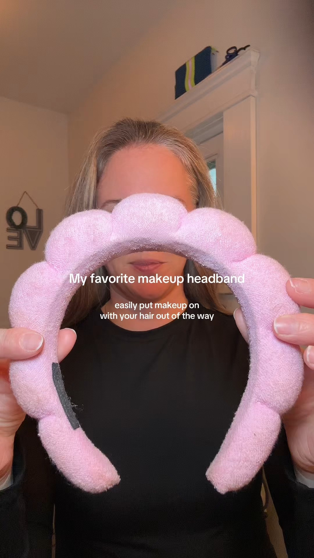 One small thing that makes getting ready so much easier 🤍

This makeup headband is a daily must in my routine. It keeps my hair out of my face while I’m doing makeup or skincare, washes easily, and feels comfortable (not tight or annoying).

Perfect for quick get-ready moments, late nights, or early mornings when you’re squeezing in self-care between everything else. Simple, affordable, and something I actually use all the time.

Linked here if you need one too 👇✨

#LTKgrwm #LTKmorningroutine #LTKdayinmylife